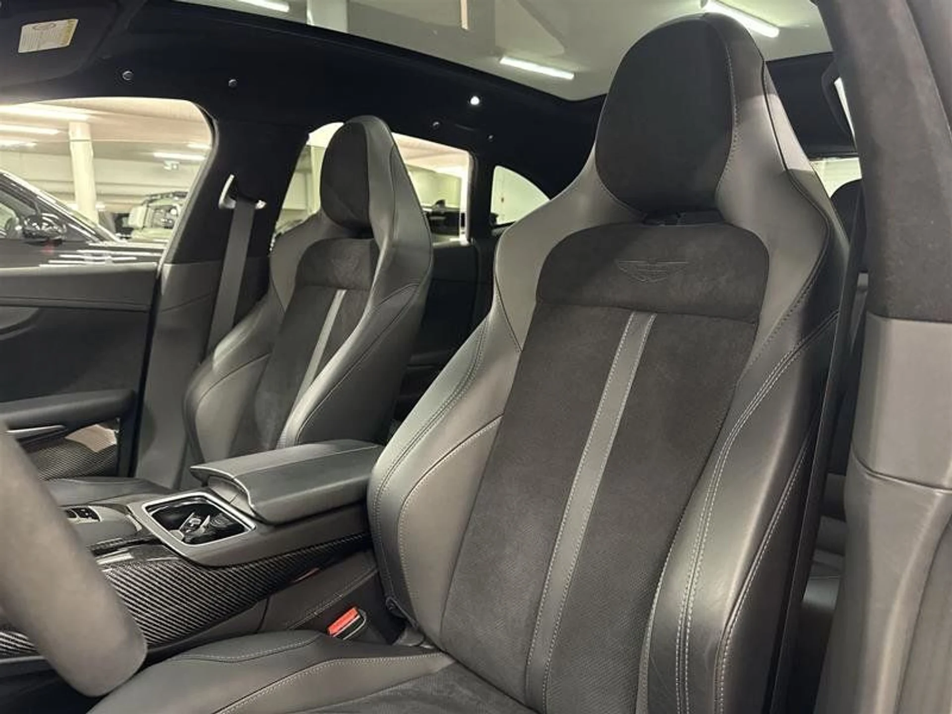 mph007_3190689470_37336024_00904_em5gupz3_25ebf3f2f1