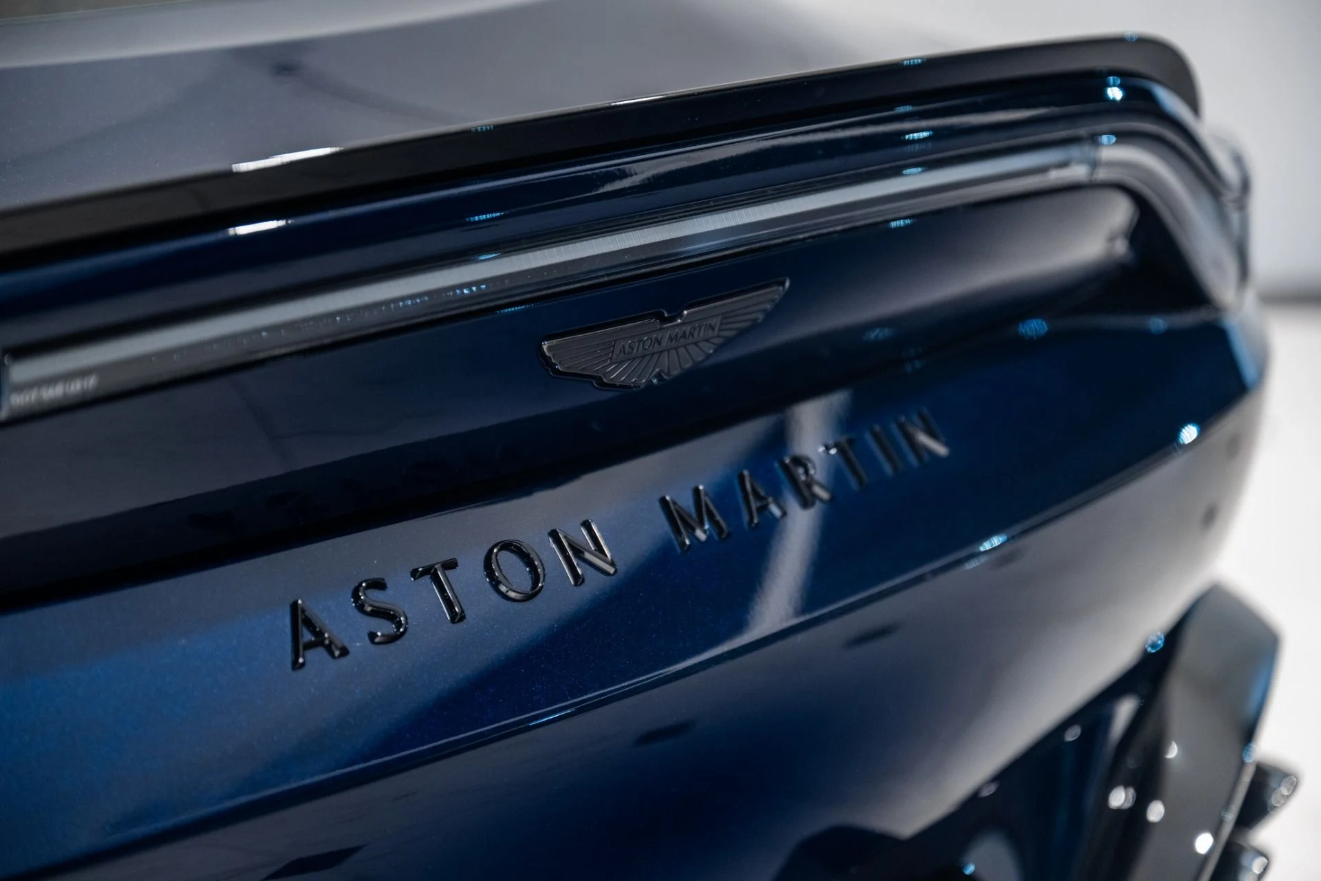 mph007_3194703720_New_2026_Aston_Martin_Vantage_S_1778078378_23287dea6b