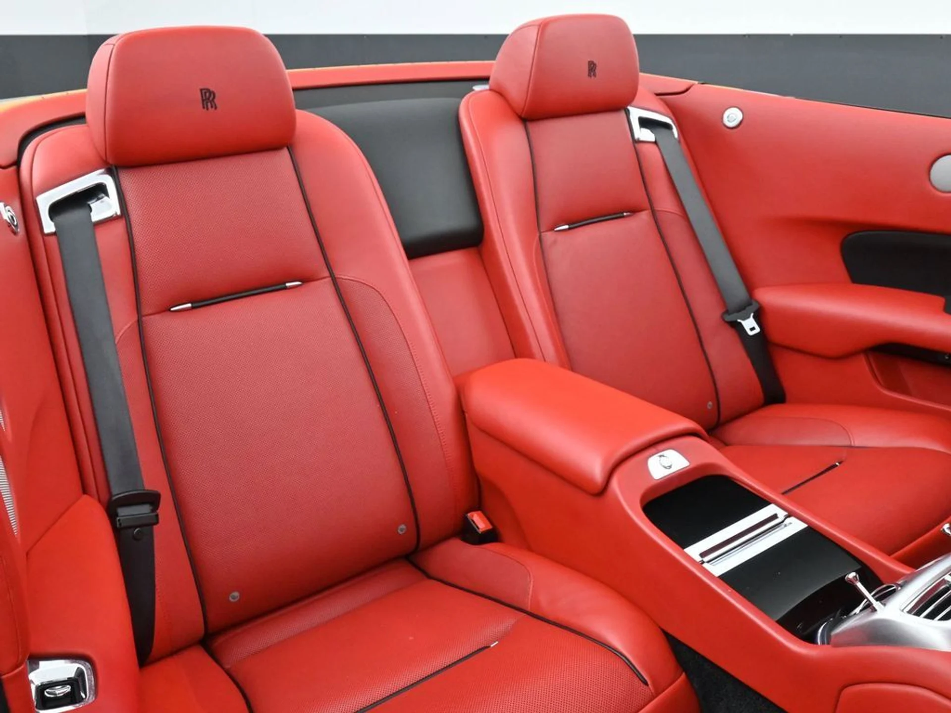 mph007_319936233_7c24787e2c72ede16b012be59e6dbcdex_35440914c4