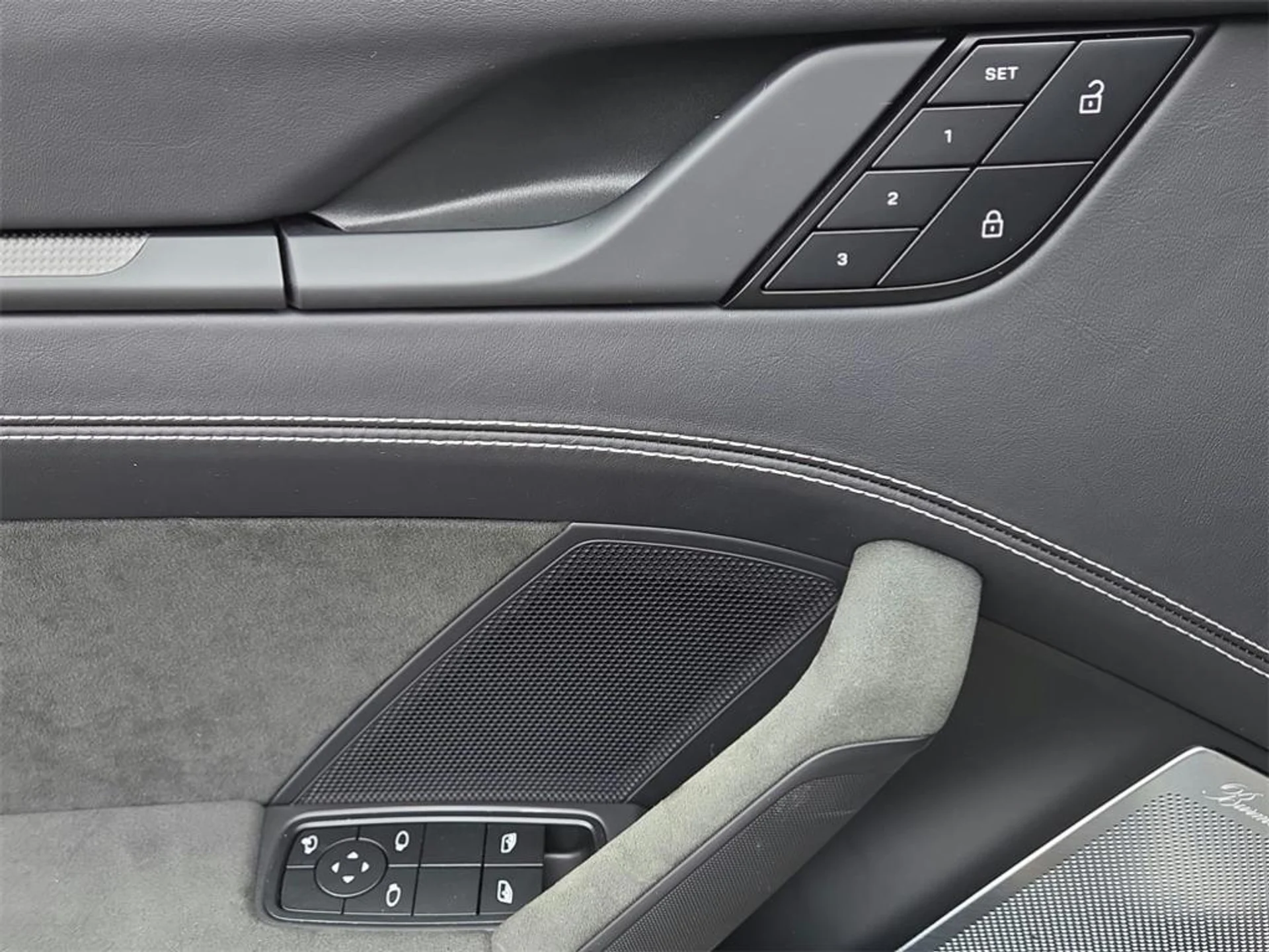 mph007_3200205883_L1_Q_Tiwvo_WX_1_Q0n_CPV_1d_N34_Ne514_1f888c6c75