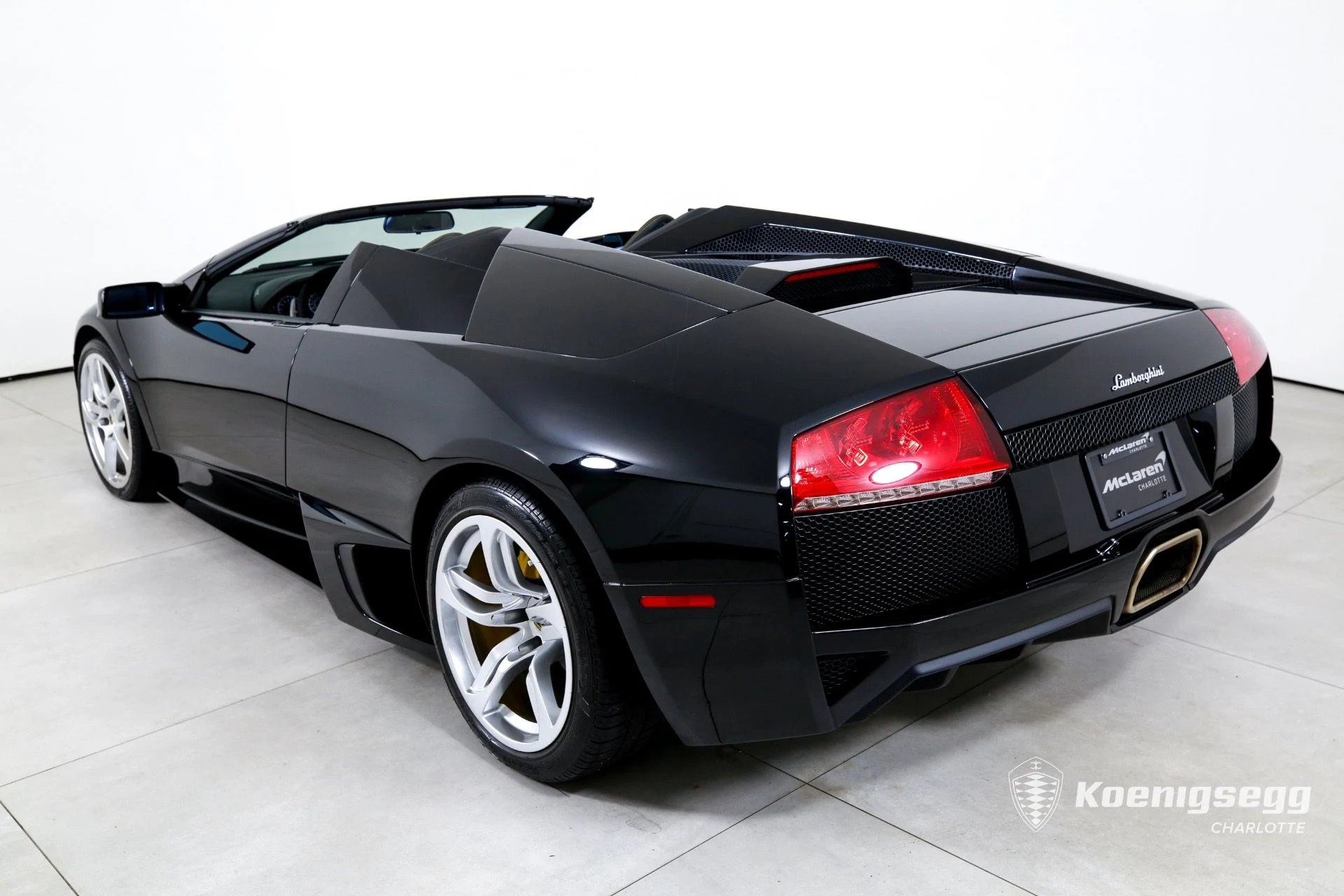 mph007_3208742336_Used_2007_Lamborghini_Murcielago_LP_640_1760983739_cd844f92ea