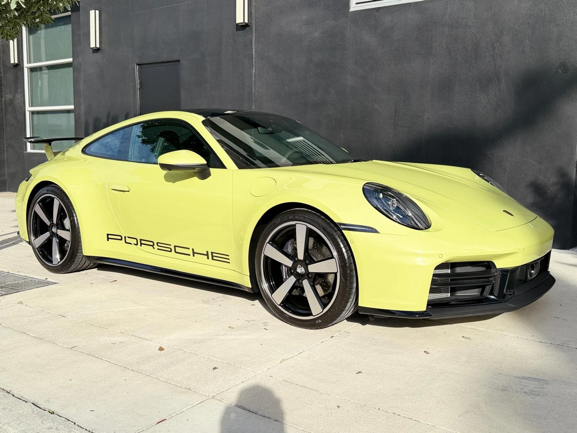 mph007_3212035811_Whats_App_Image_2025_12_18_at_5_56_31_PM_7c449d45eb