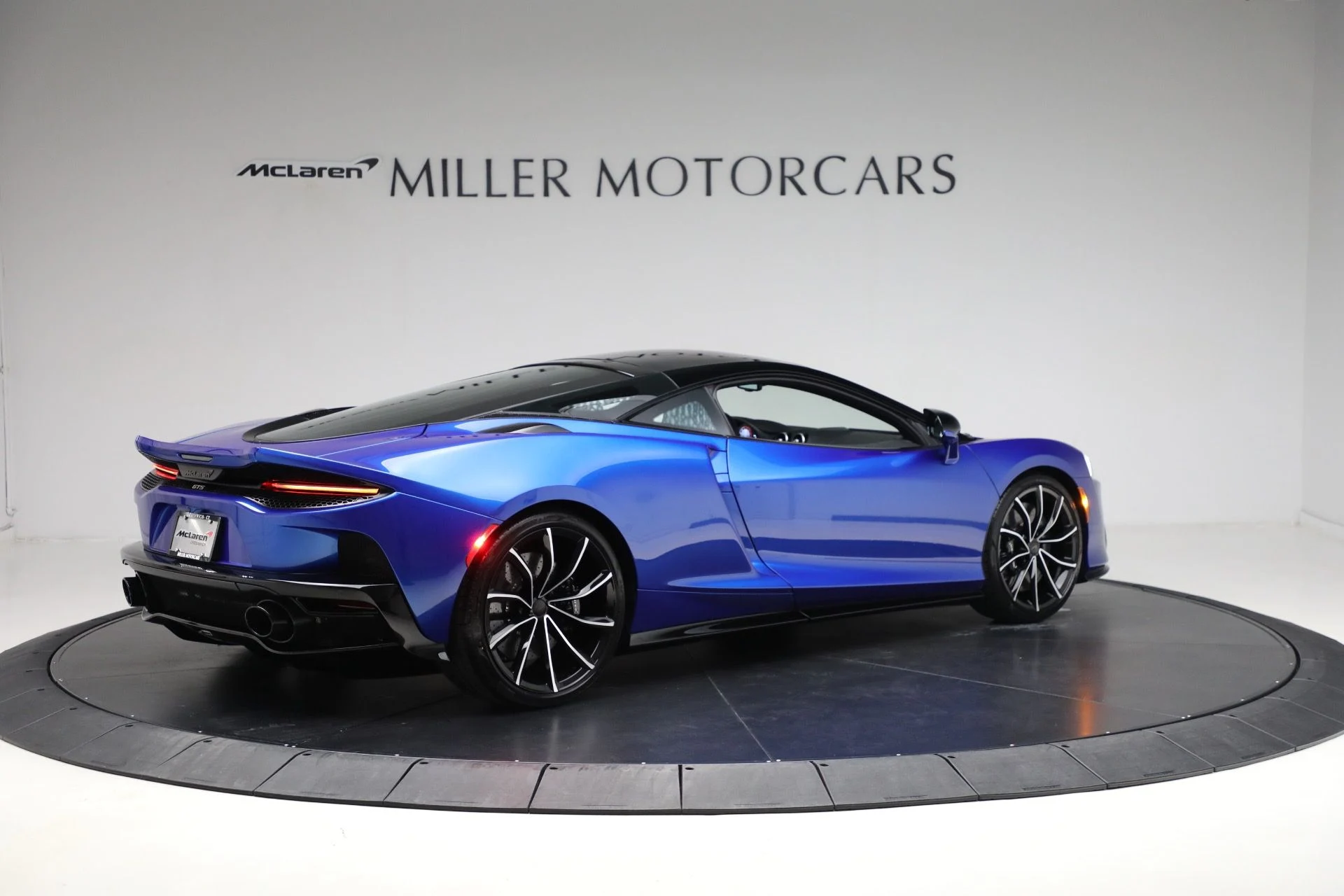 mph007_3212759924_New_2025_Mc_Laren_GTS_Tech_Lux_74a867d062