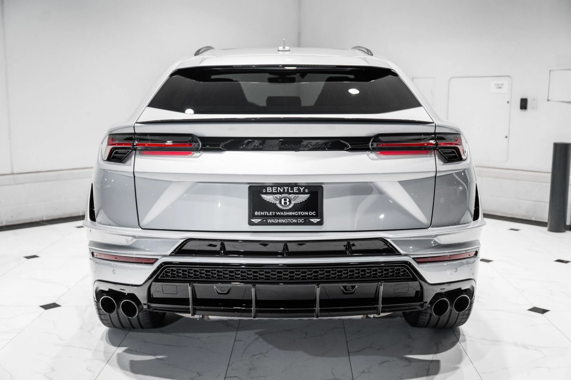 mph007_3223723105_Used_2024_Lamborghini_Urus_S_1773253280_1bfb613e2f