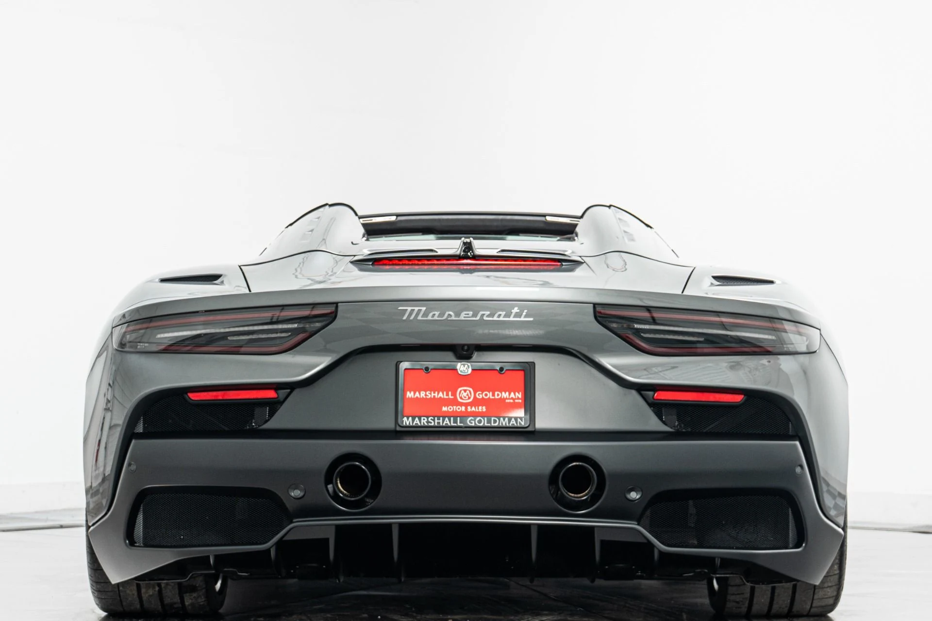 mph007_3229779870_Used_2023_Maserati_MC_20_Cielo_351_Miles_Lightweight_Racing_Seats_Interior_Carbon_Fiber_Package_1774034660_77512dae43