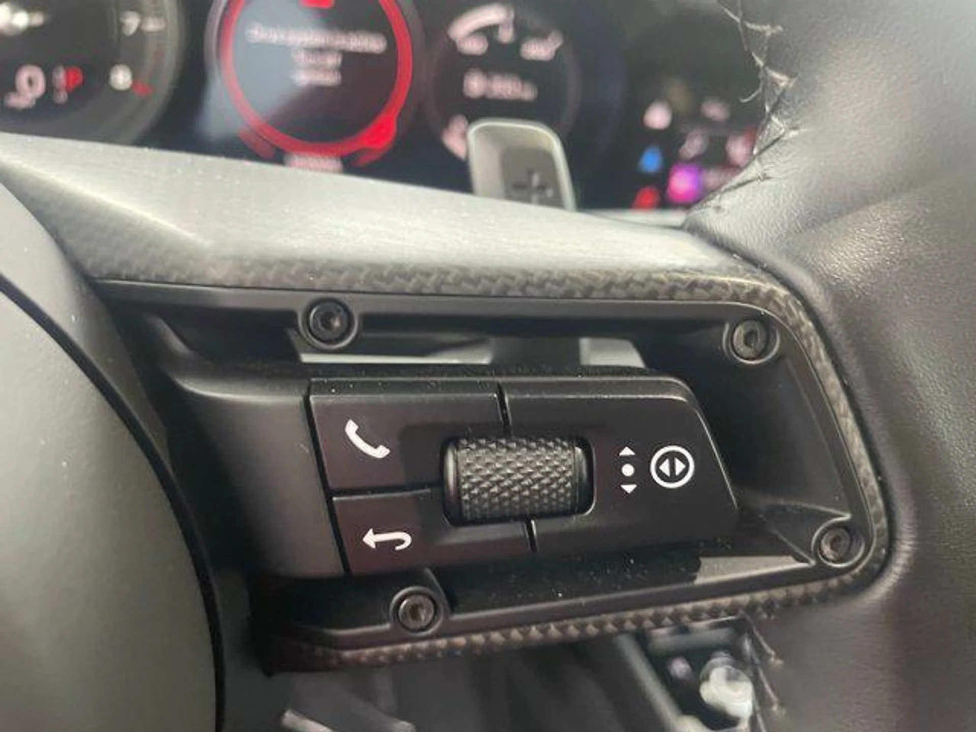 mph007_3236650181_An9q_QUF_Hxqxiy_TO_b_Bkkg_A1_Y_t_Y_8b3fc39561