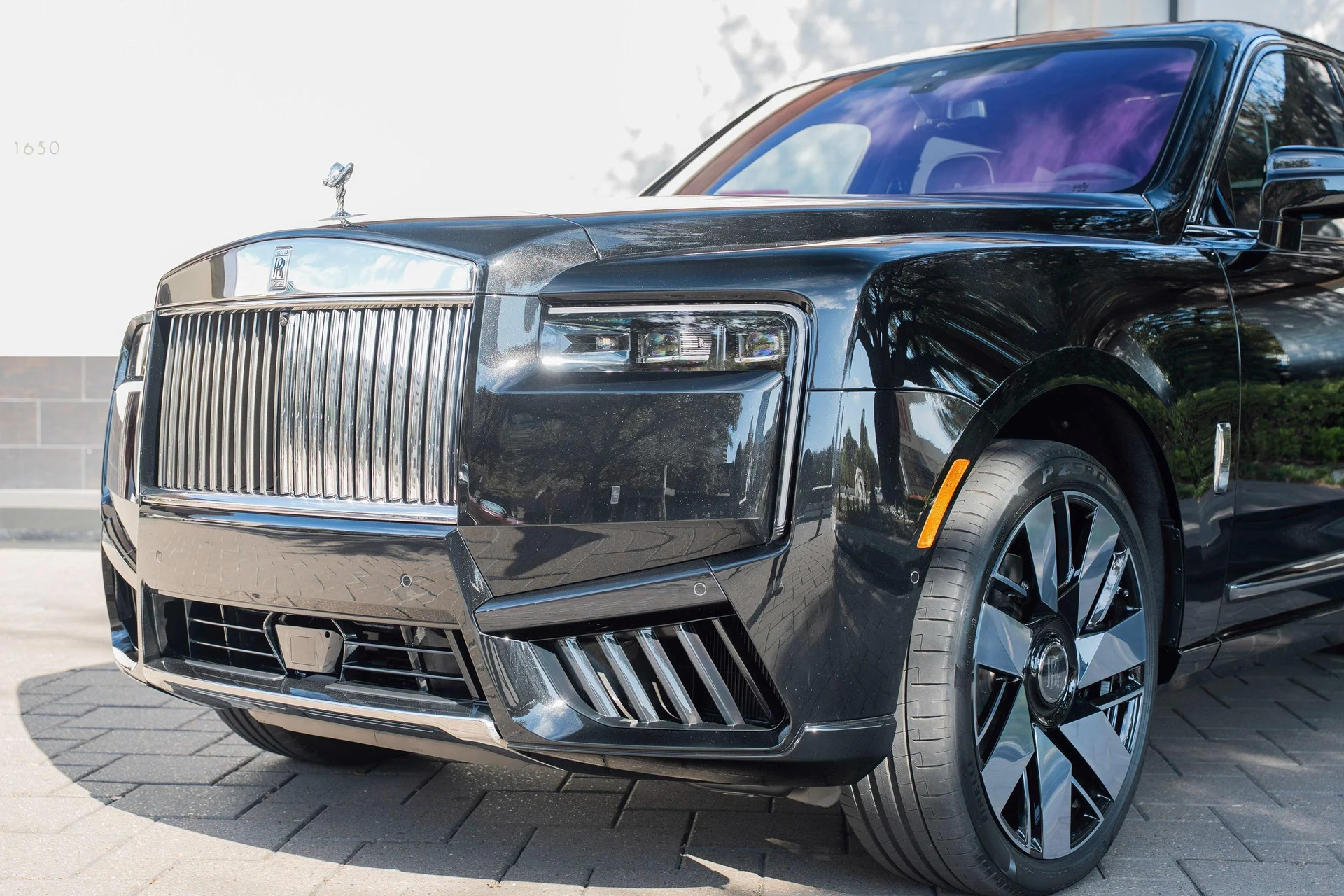 mph007_3239833276_476162067_695cc45f8f3ee920bf518838_6c81e77b0b