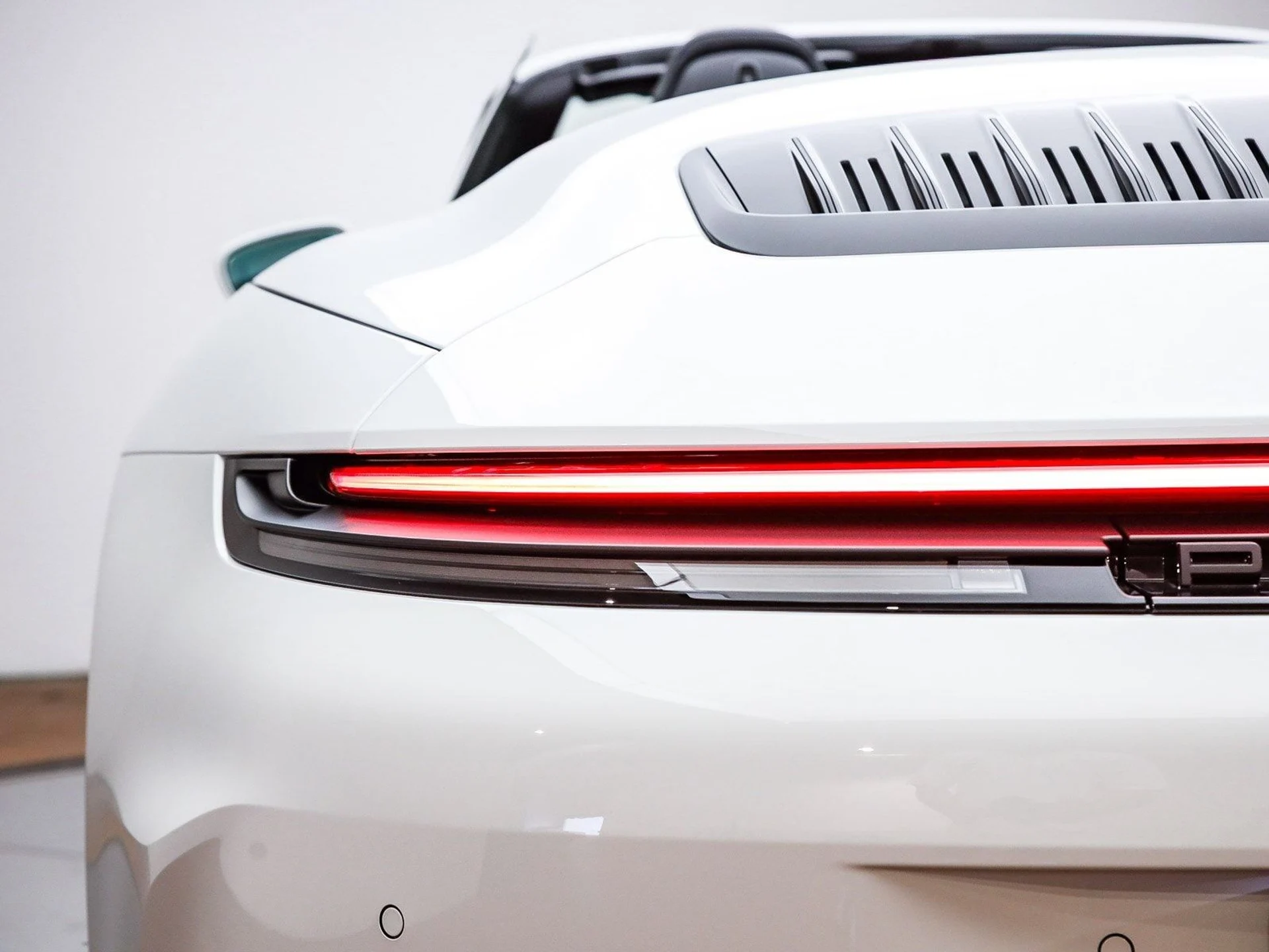 mph007_3241243718_47b2b12054ca4f2d1d288ff66d93100ax_c7f81b3b3d