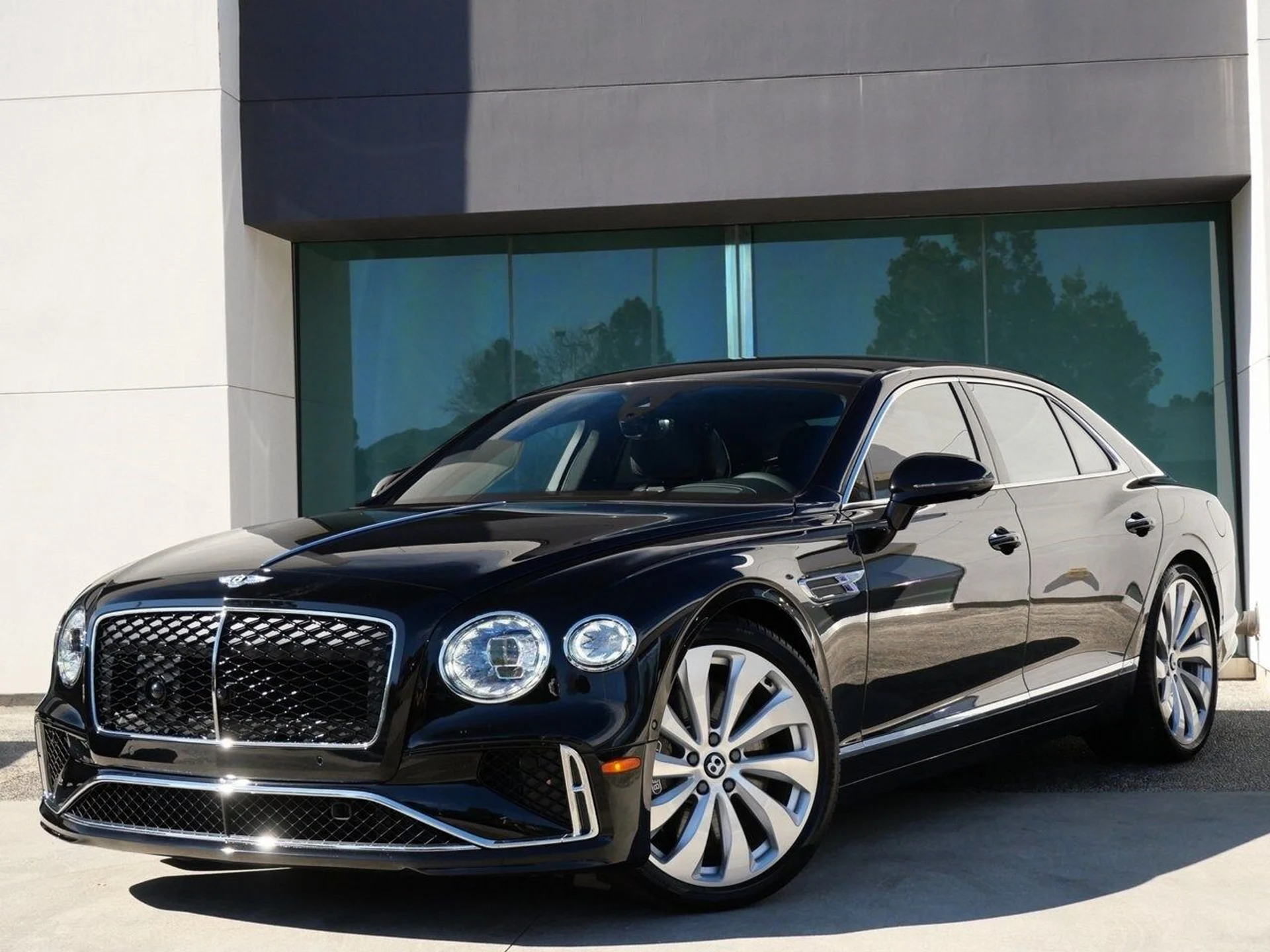 mph007_3242809087_43708844523f0aa7e2105db7abfc228cx_7ab3425e3f