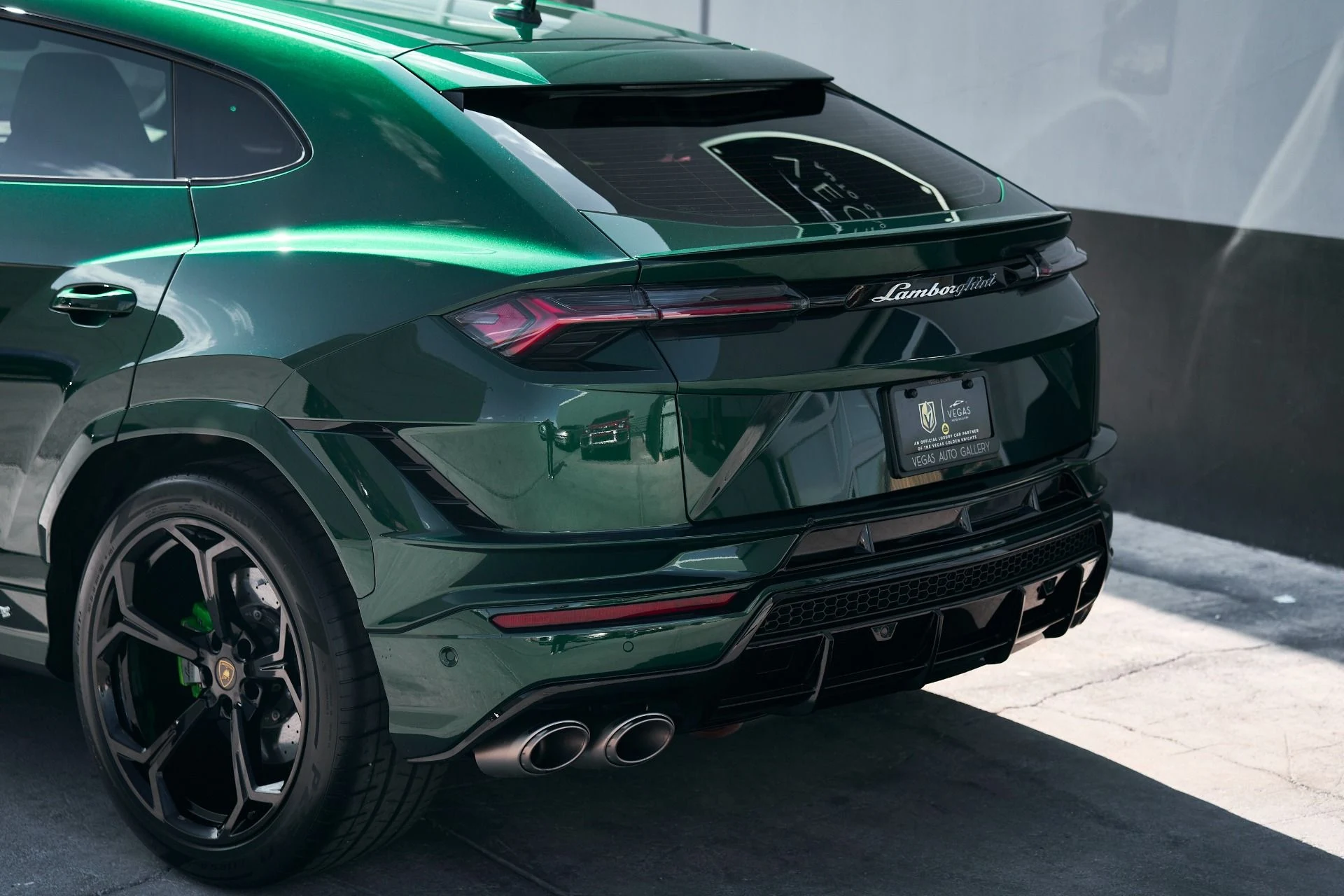 mph007_3245647417_Used_2024_Lamborghini_Urus_S_1749338254_6ca36b2d8b