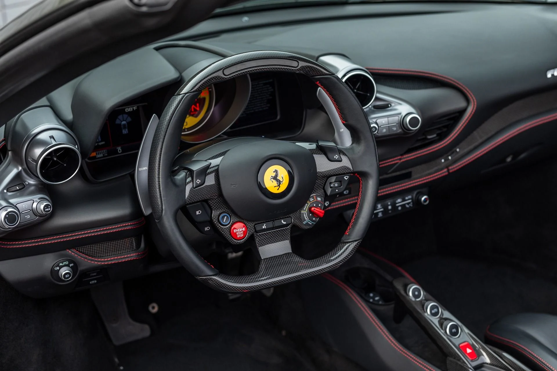 mph007_3252578976_Used_2021_Ferrari_F8_Spider_1734052230_044e64acc7