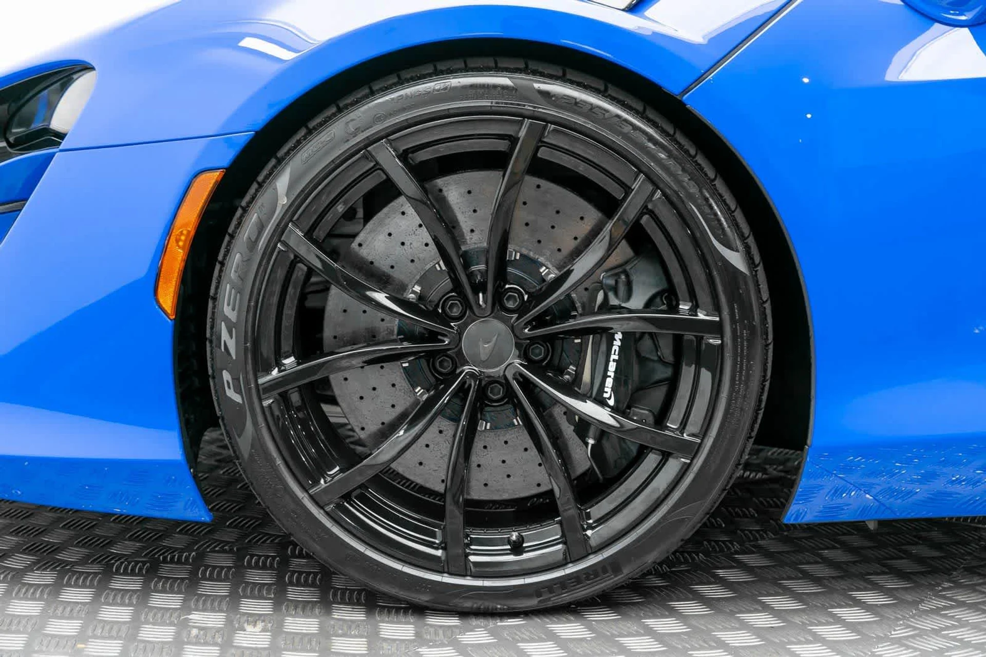 mph007_3266868057_8_e562518fc7