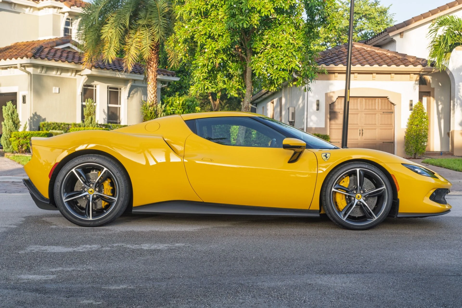 mph007_3275204114_Used_2025_Ferrari_296_GTB_1756227854_0c6333ebed