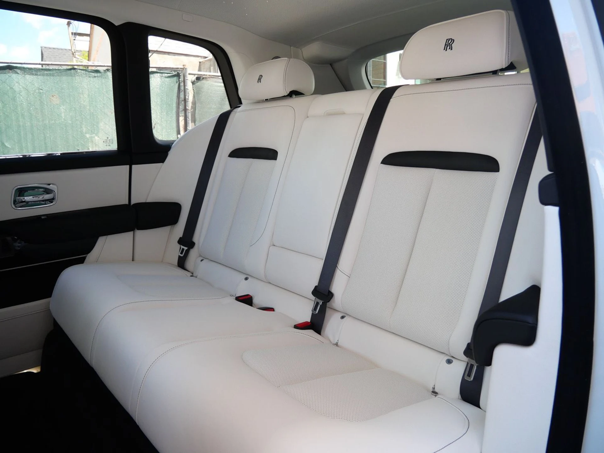 mph007_3287403939_9de4823006a3b958fe89a3db0299b732x_ef5ac0402c