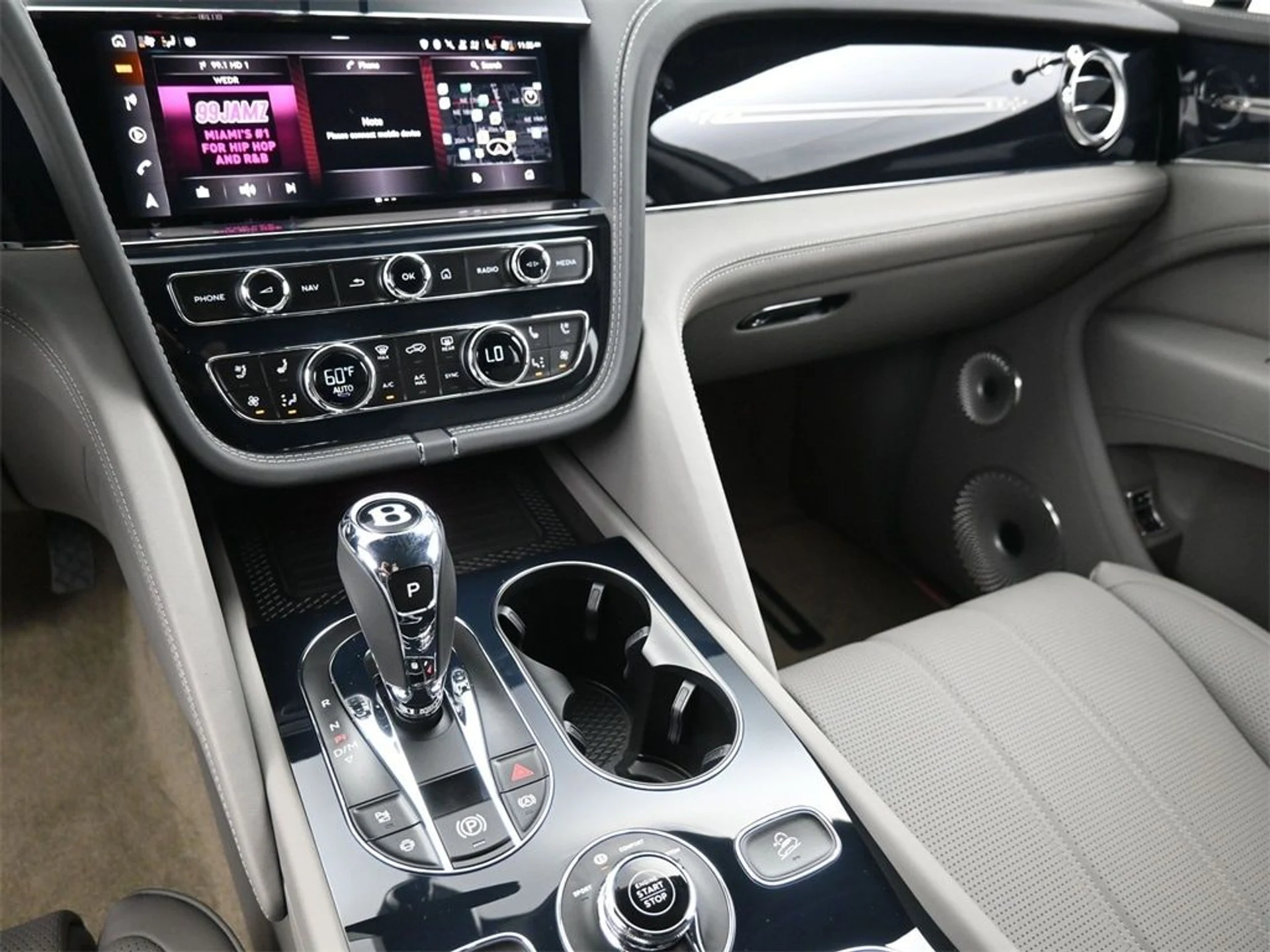 mph007_3289506478_ce692a9c059dc24db2e16a447b50d15fx_5cc1c71629