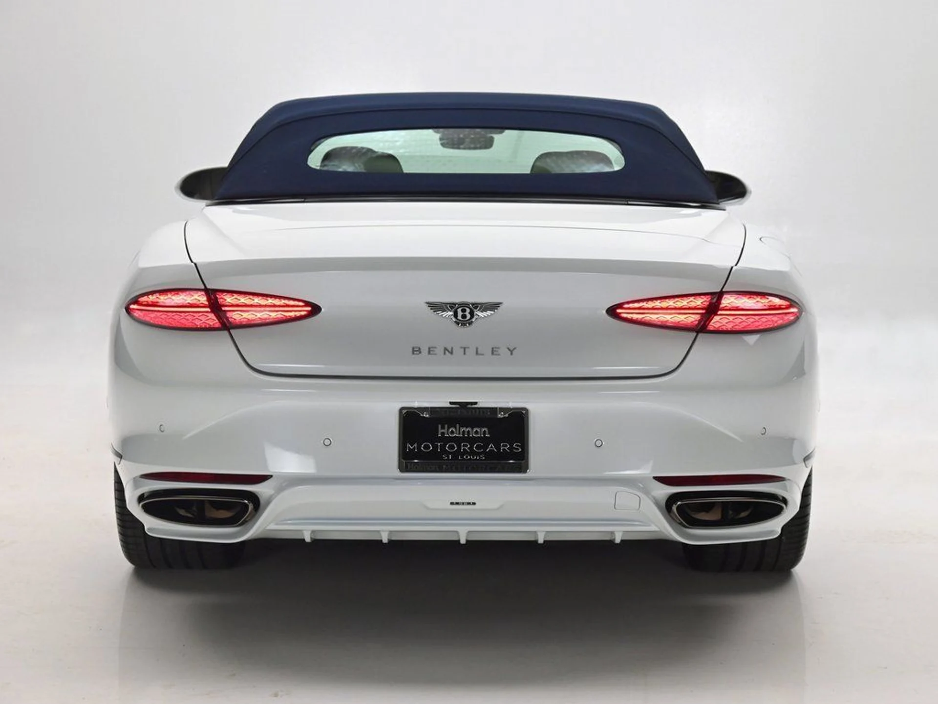 mph007_3290889227_3a9fda897b5e46ad92c29dd3f428249f_dbd8af43ab