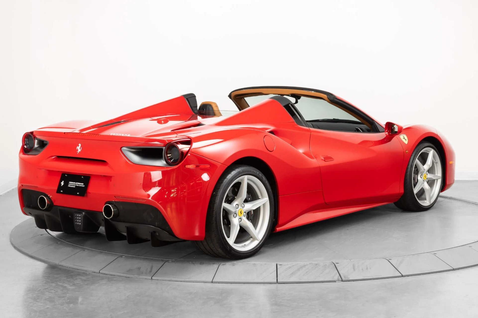 mph007_3291758957_Used_2019_Ferrari_488_Spider_1787231079_447d45515d