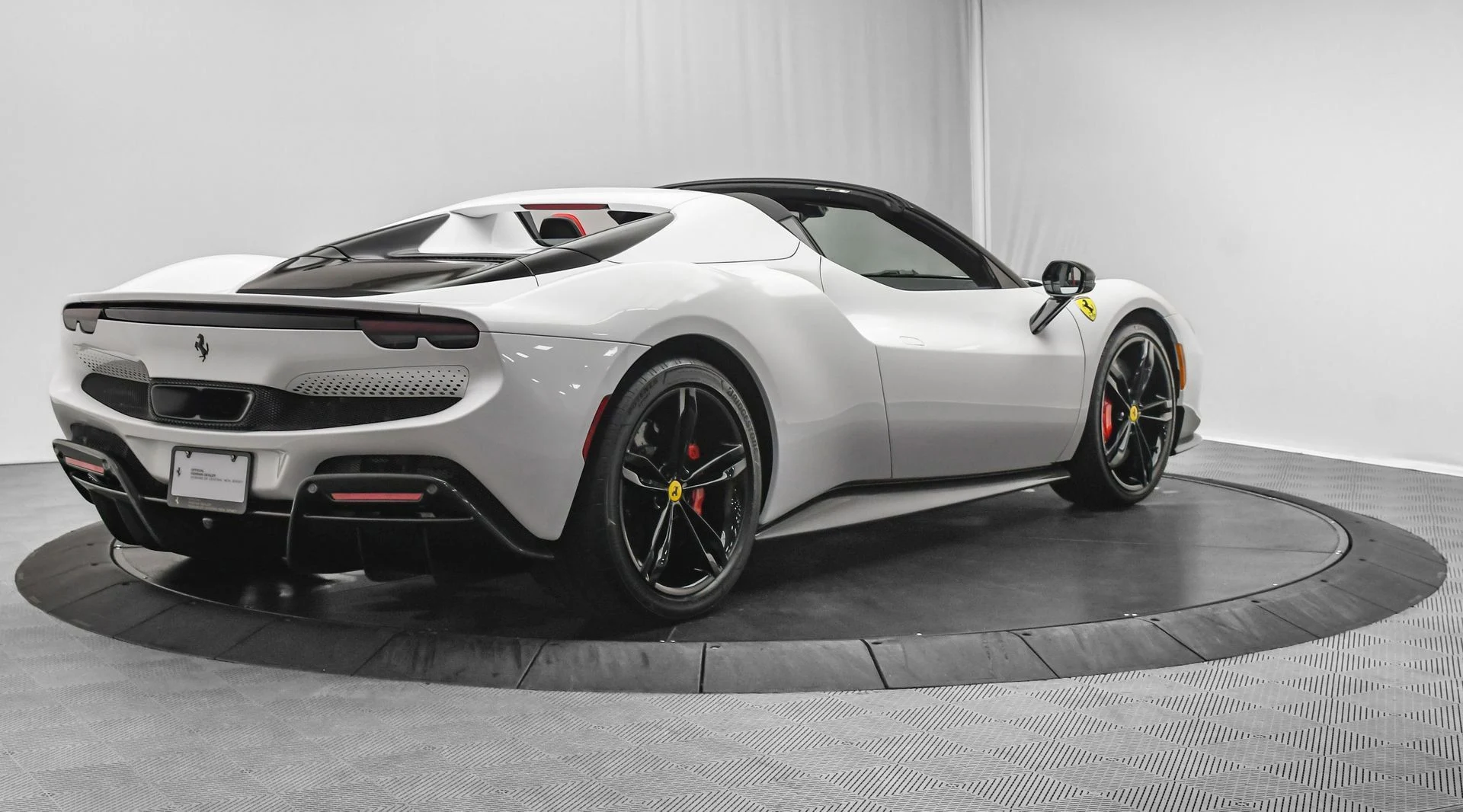 mph007_3292030946_4f882aeb0e4b4c9080f8ba098fdf60bd_553bedb90c