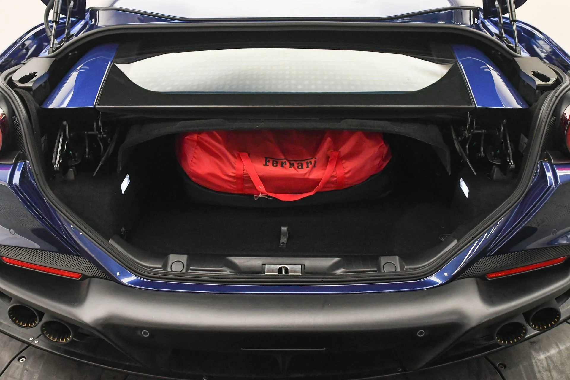 mph007_3298110469_78959fed1aaf4e499dcec9b5594d8e3c_7b3f2f2375