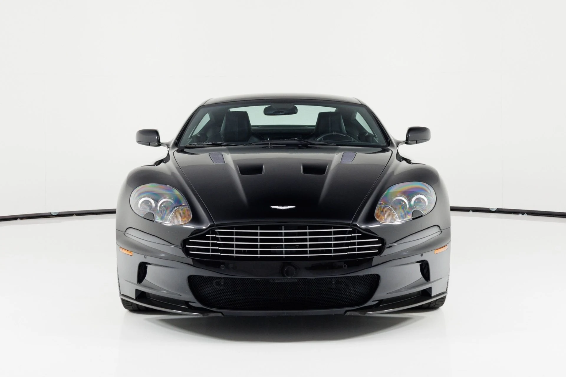 mph007_330304041_Used_2009_Aston_Martin_DBS_V12_Manual_1785525185_cbe59f0244
