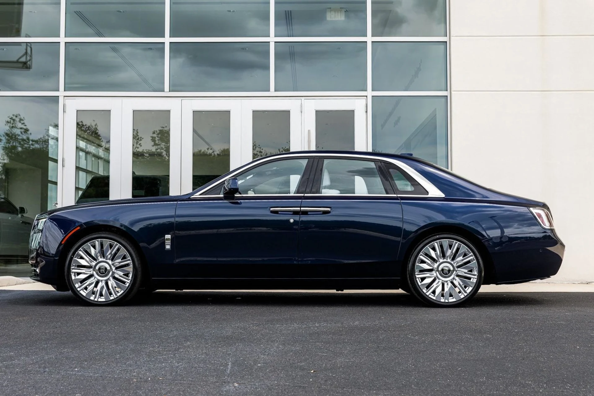 mph007_3308651640_13b8dce370330a5004346242df34a7a6x_fe60b514db