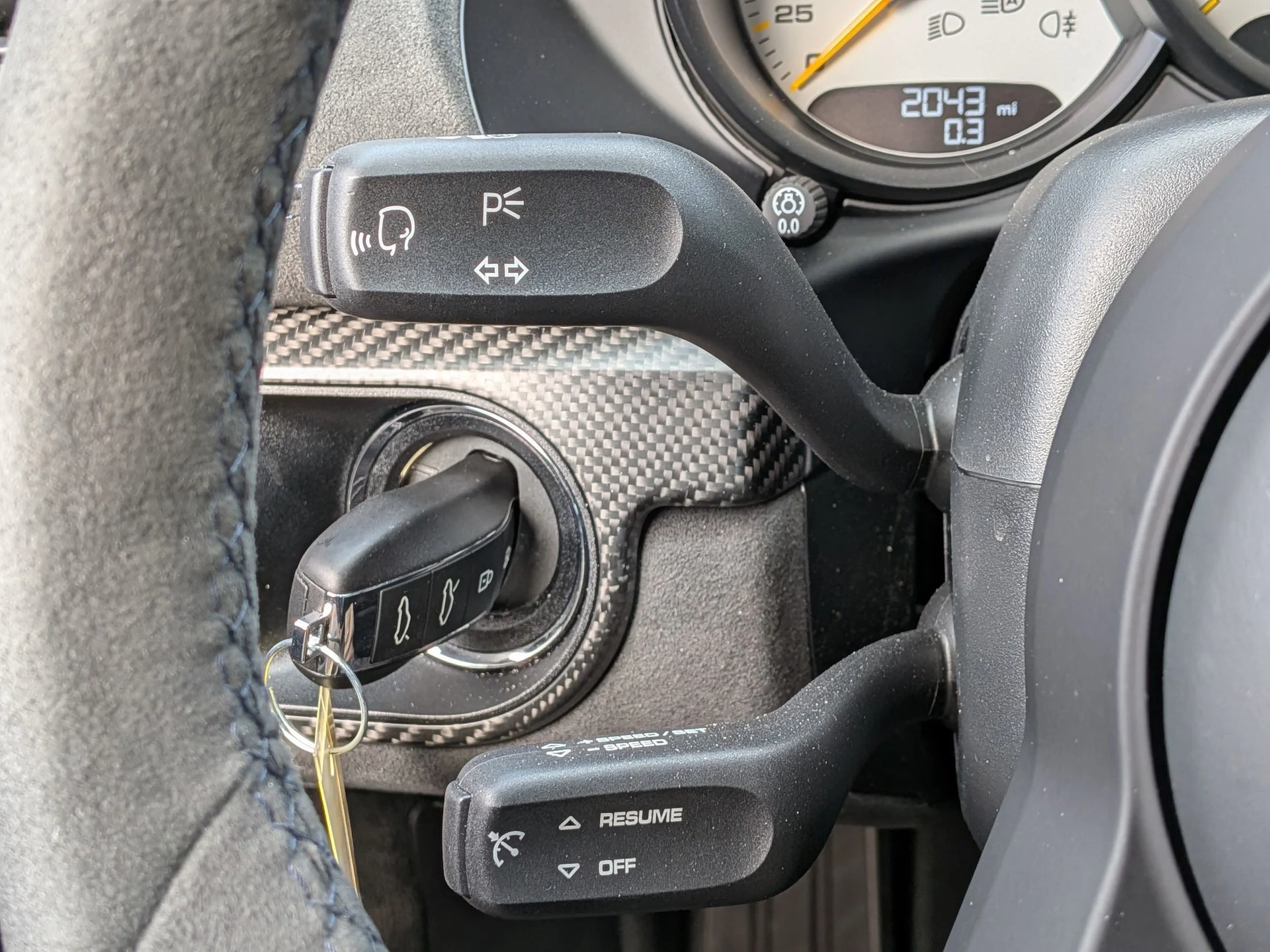 mph007_3311633200_86550cd07726ce3bdccd726f514478cex_49f5d5d96f