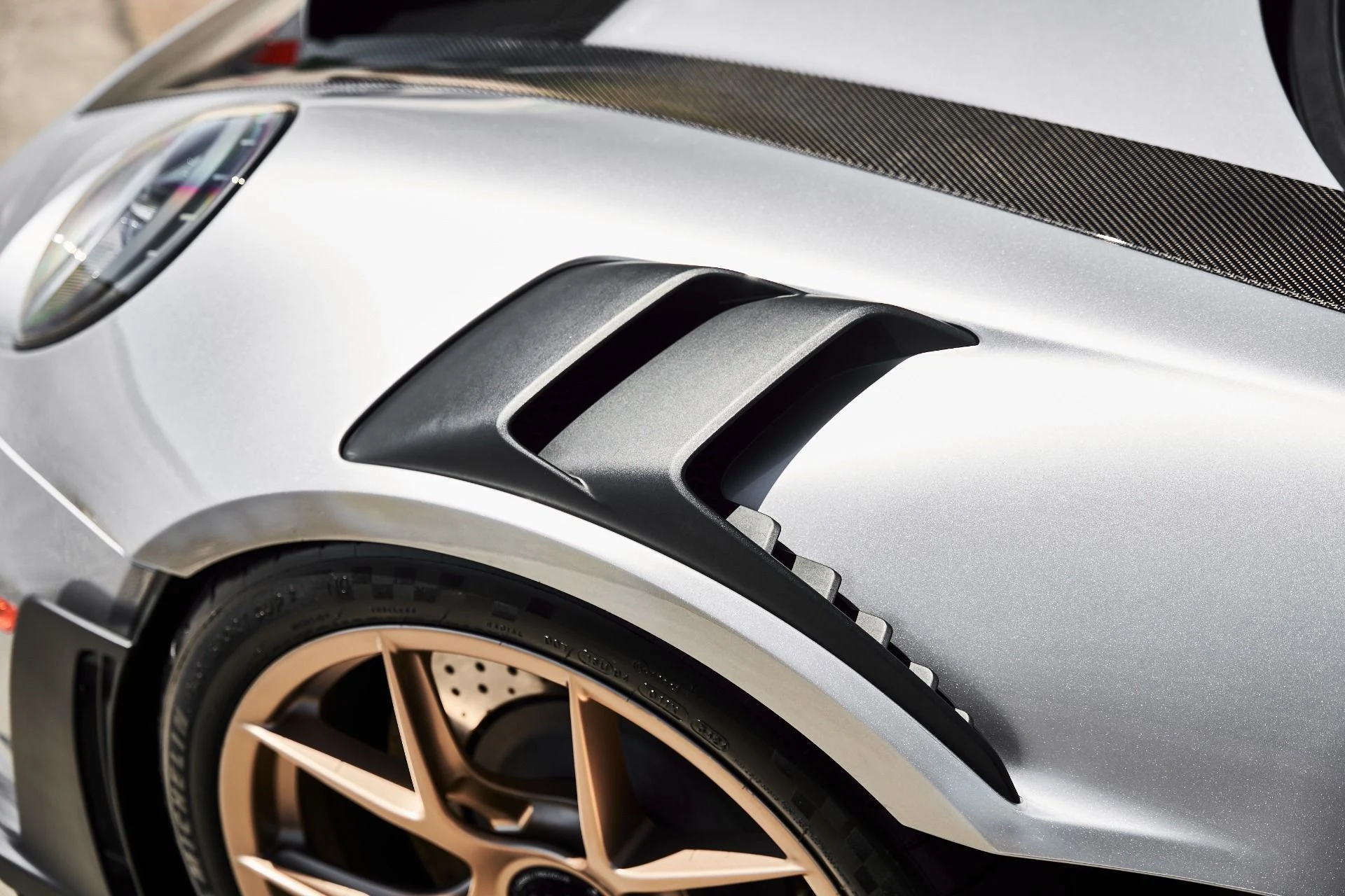 mph007_3312111790_Used_2025_Porsche_911_GT_3_RS_1785790982_ce012b1f7d