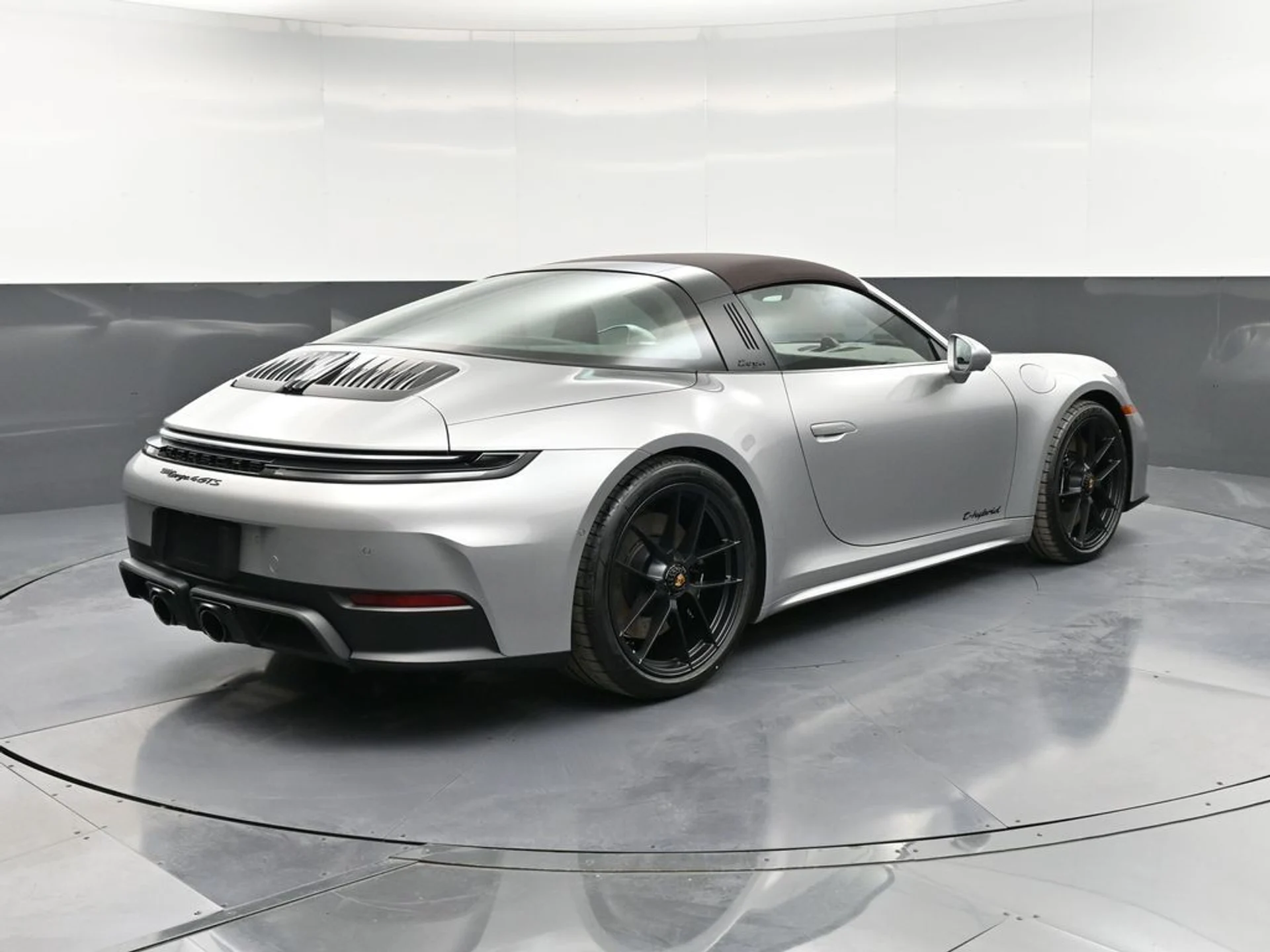 mph007_3316832130_9c80abcd_4a8d_4302_a436_7c85b603e2f1_2ec1df26fa