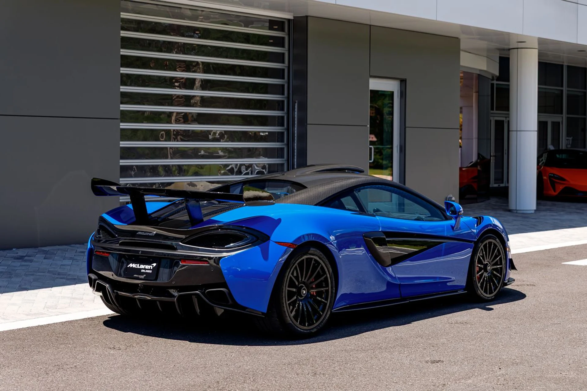 mph007_3326696962_Used_2020_Mc_Laren_620_R_1e1423801e