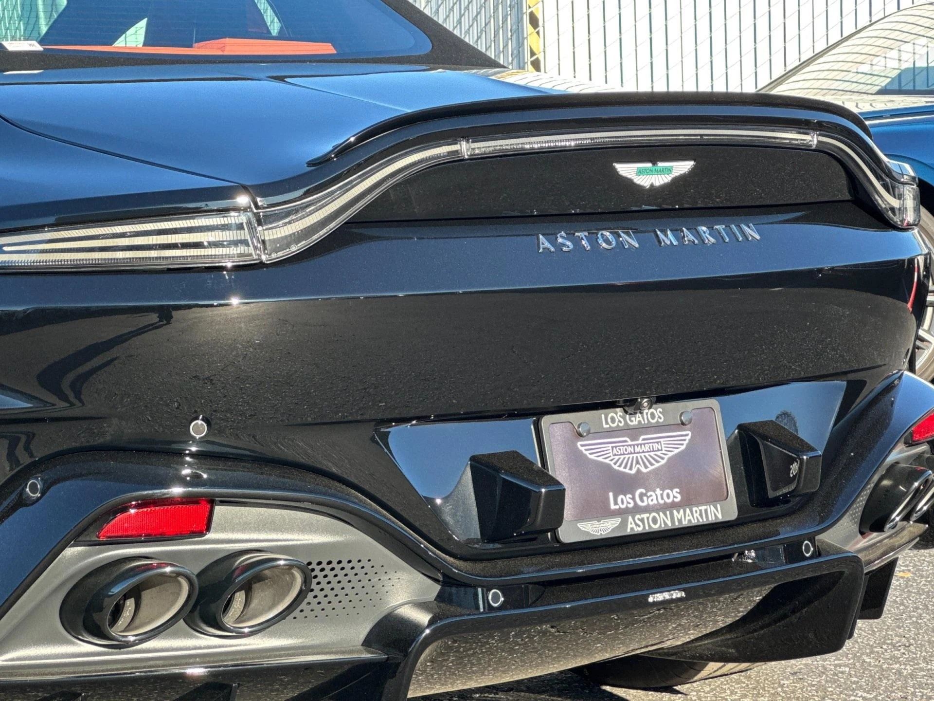 mph007_3331269159_New_2026_Aston_Martin_Vantage_S_1768403588_a4f8dbcb32