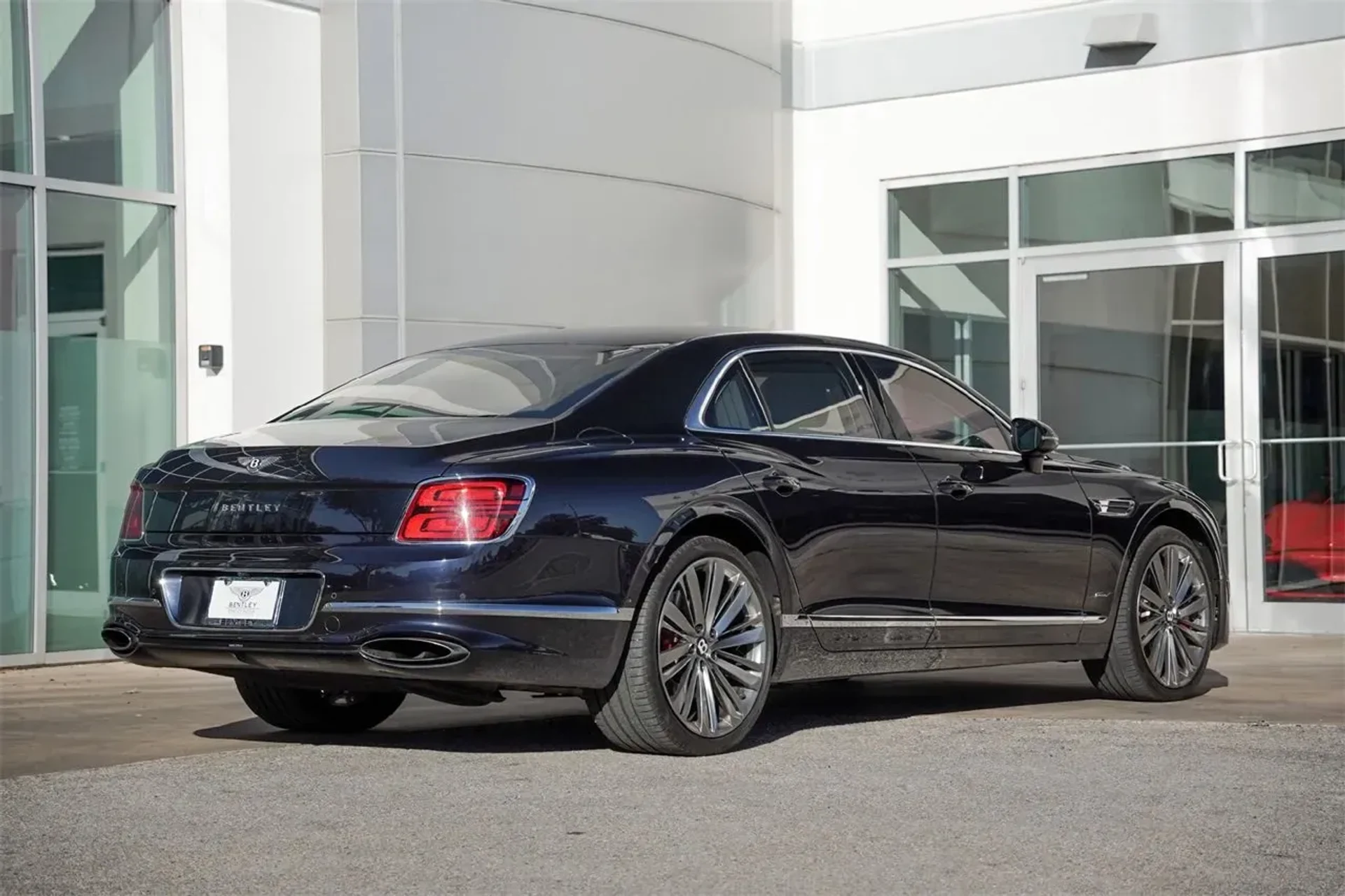 mph007_3333250578_678f6cb010754221bd0b07581b532588_8ff8861c72