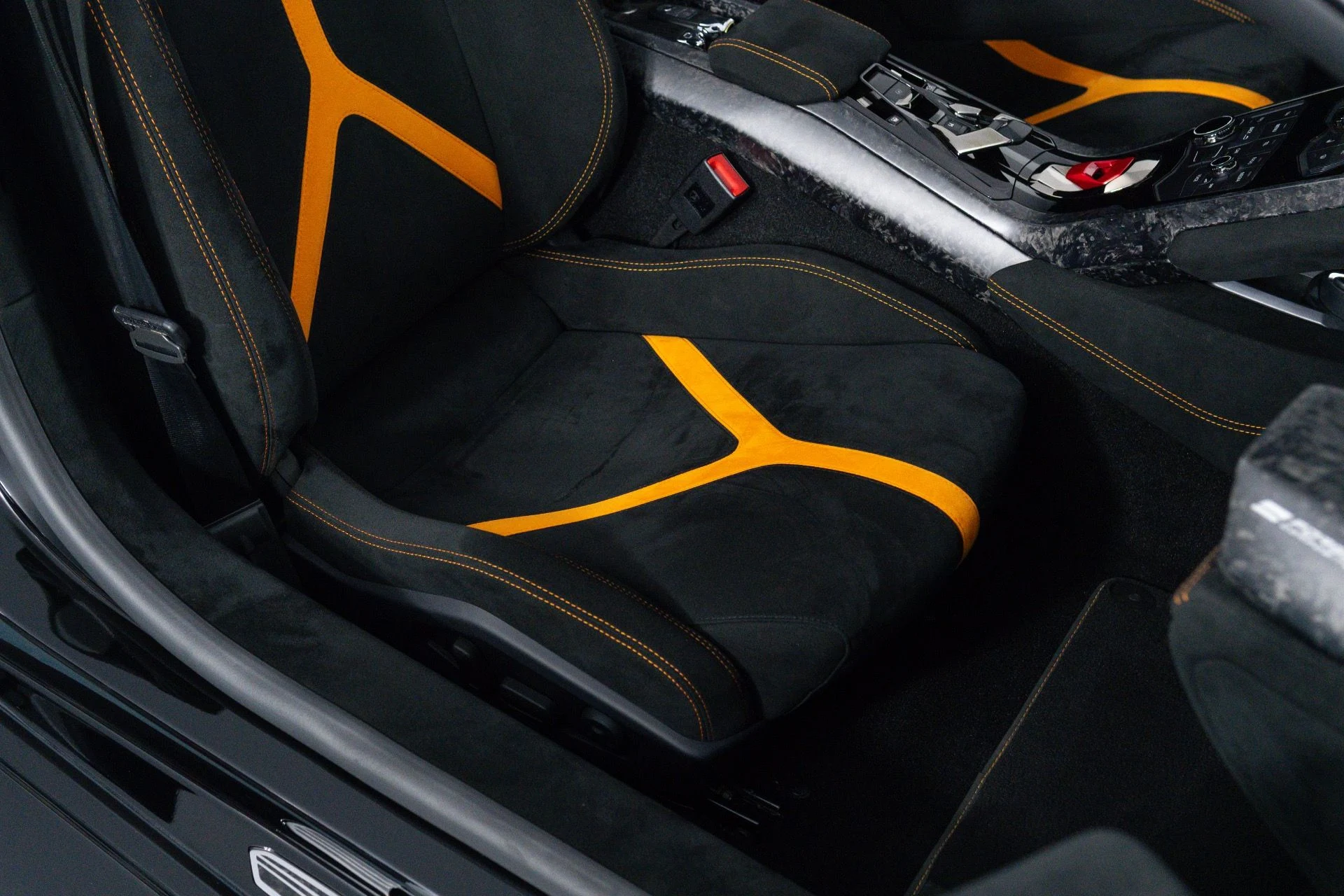 mph007_3336156166_Used_2018_Lamborghini_Huracan_Performante_Spyder_1781732323_d79becb71f