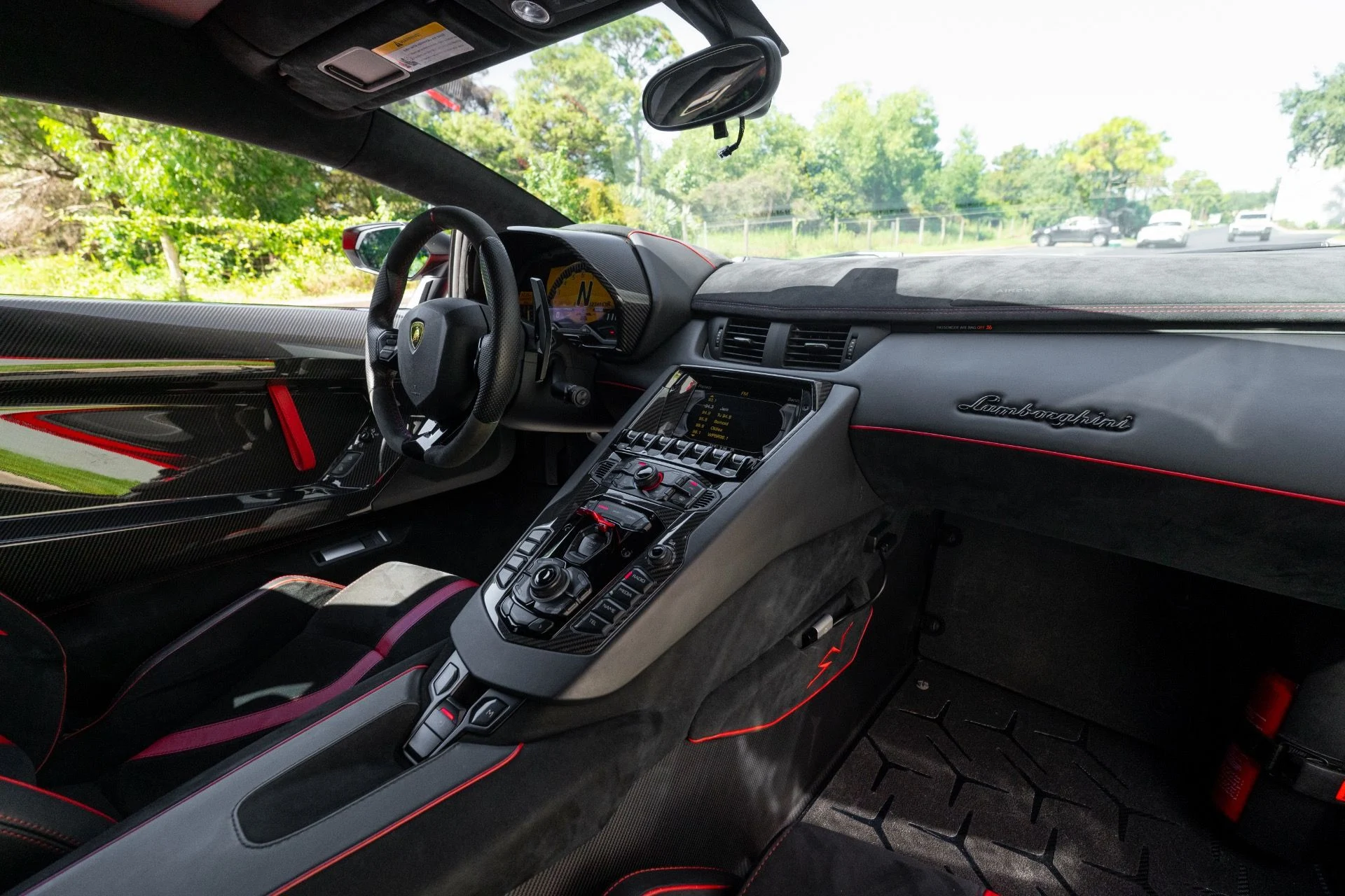 mph007_3339686845_Used_2016_Lamborghini_Aventador_LP_750_4_SV_1760392295_01edcfd7c6