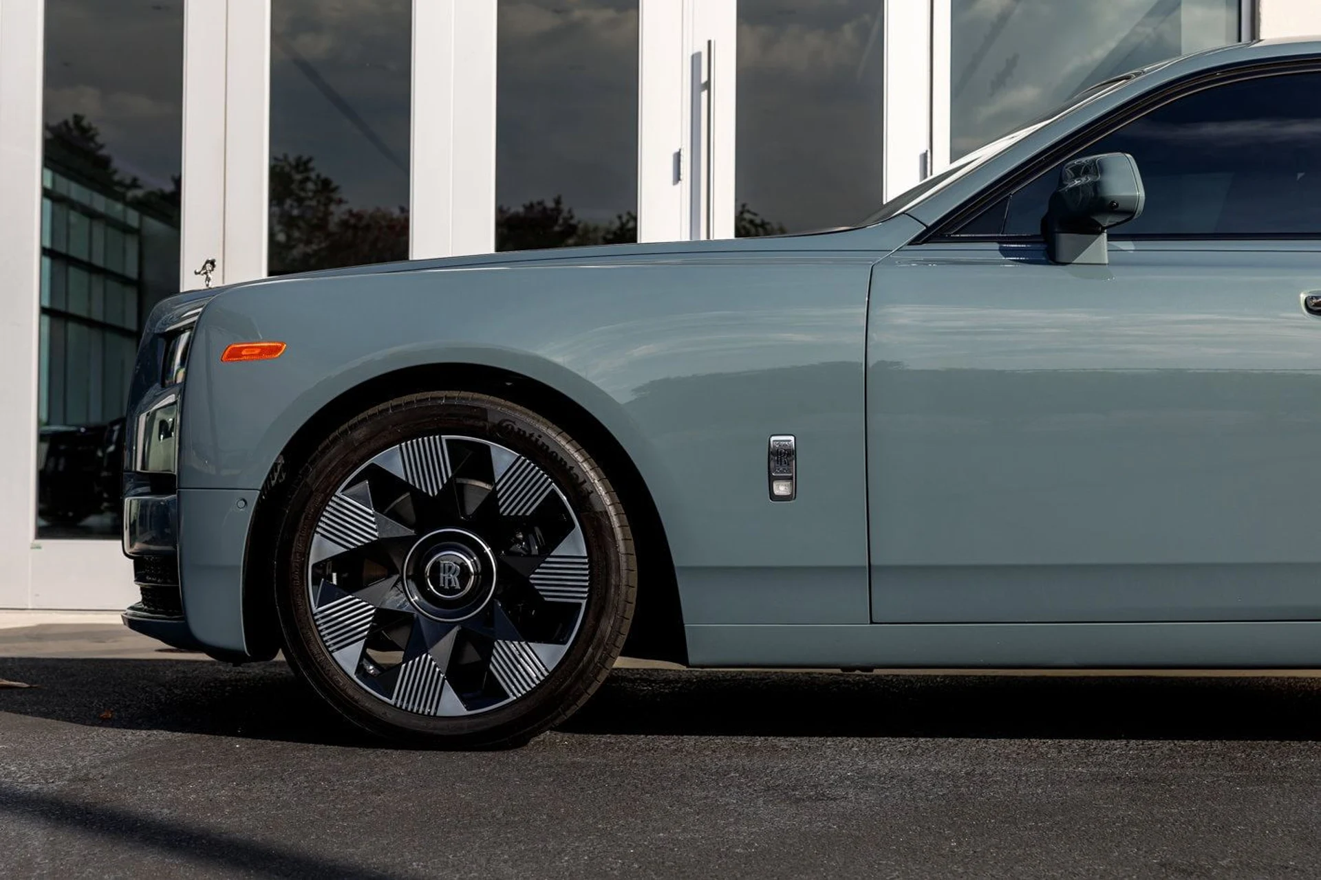 mph007_3341629055_25b3b1223dcc47a47fdc71b7f74d8b7ex_388e138bee