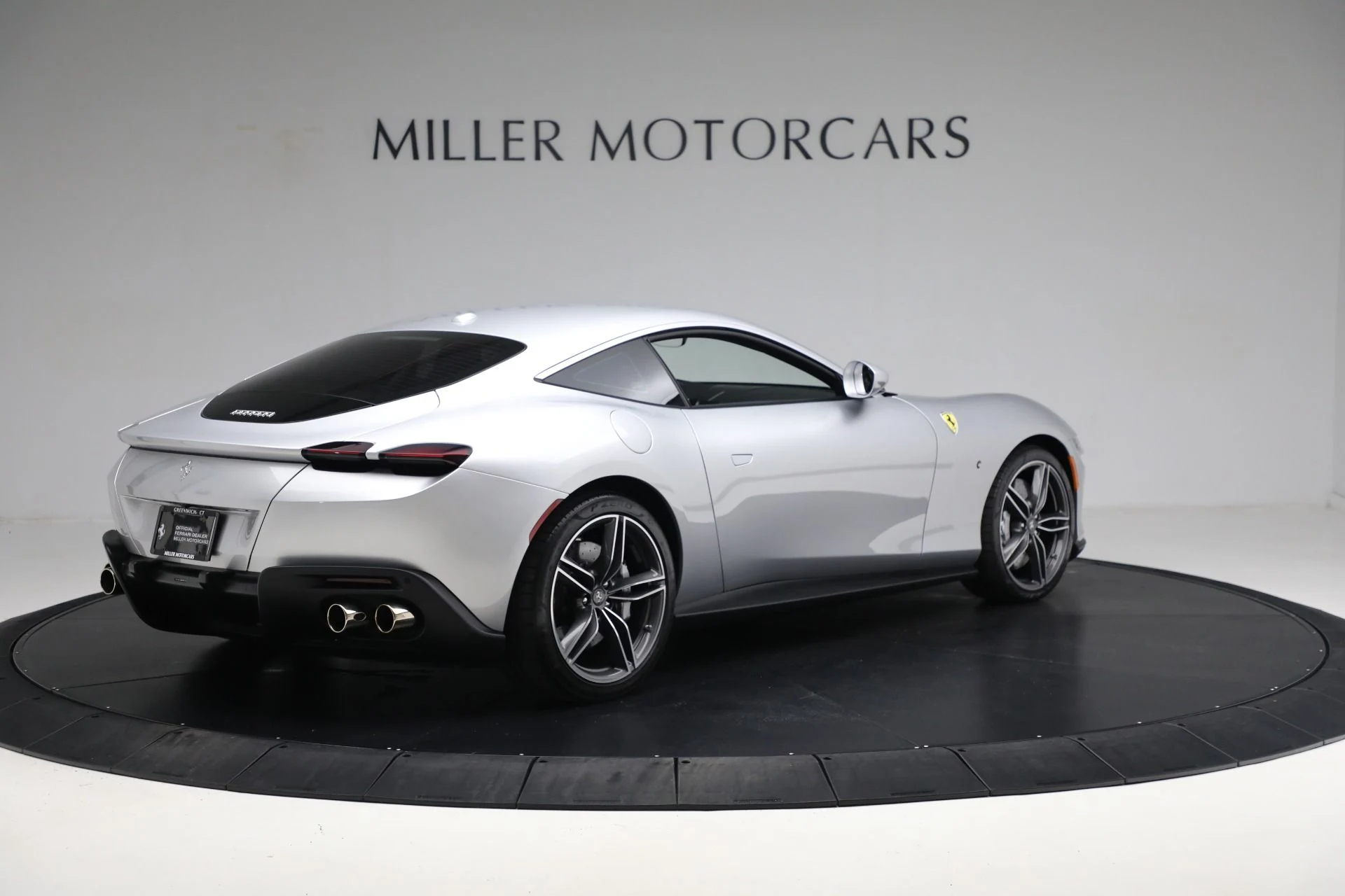 mph007_3343544572_Used_2021_Ferrari_Roma_aa8d417090