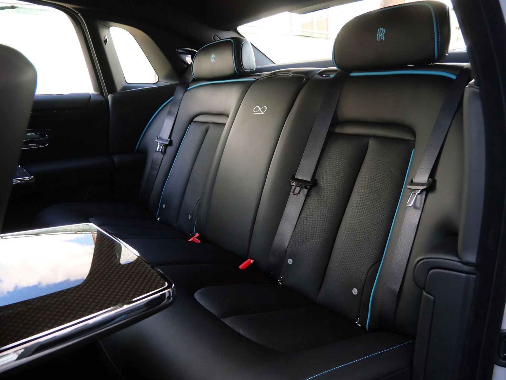 mph007_3345891074_6a383ce6be6d6b699ddc3ae0bb4207dex_e7aa7ec1ca