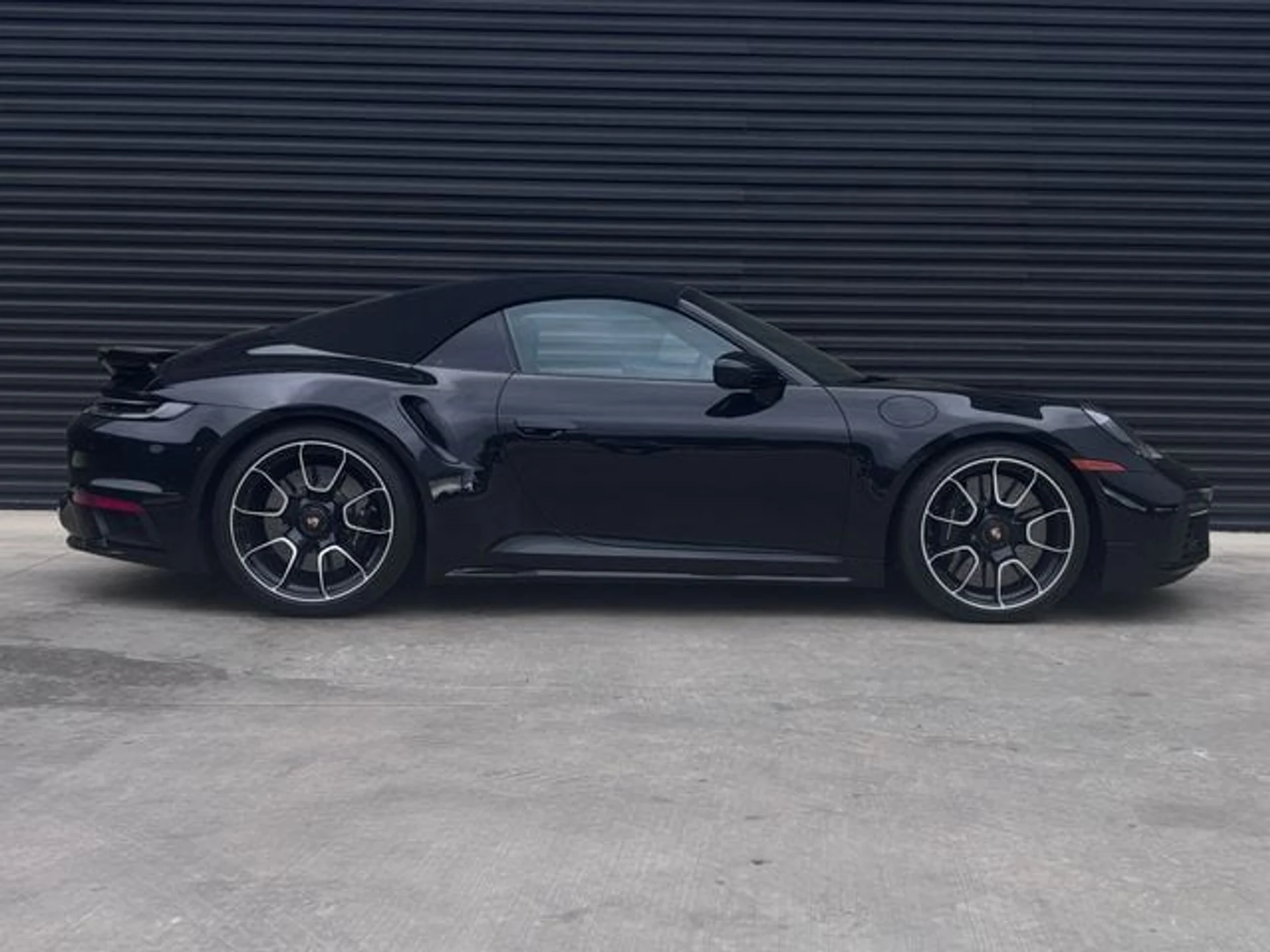 mph007_3350795622_9625a4b79d1c4b70e410015426bbcd3cx_971f485682