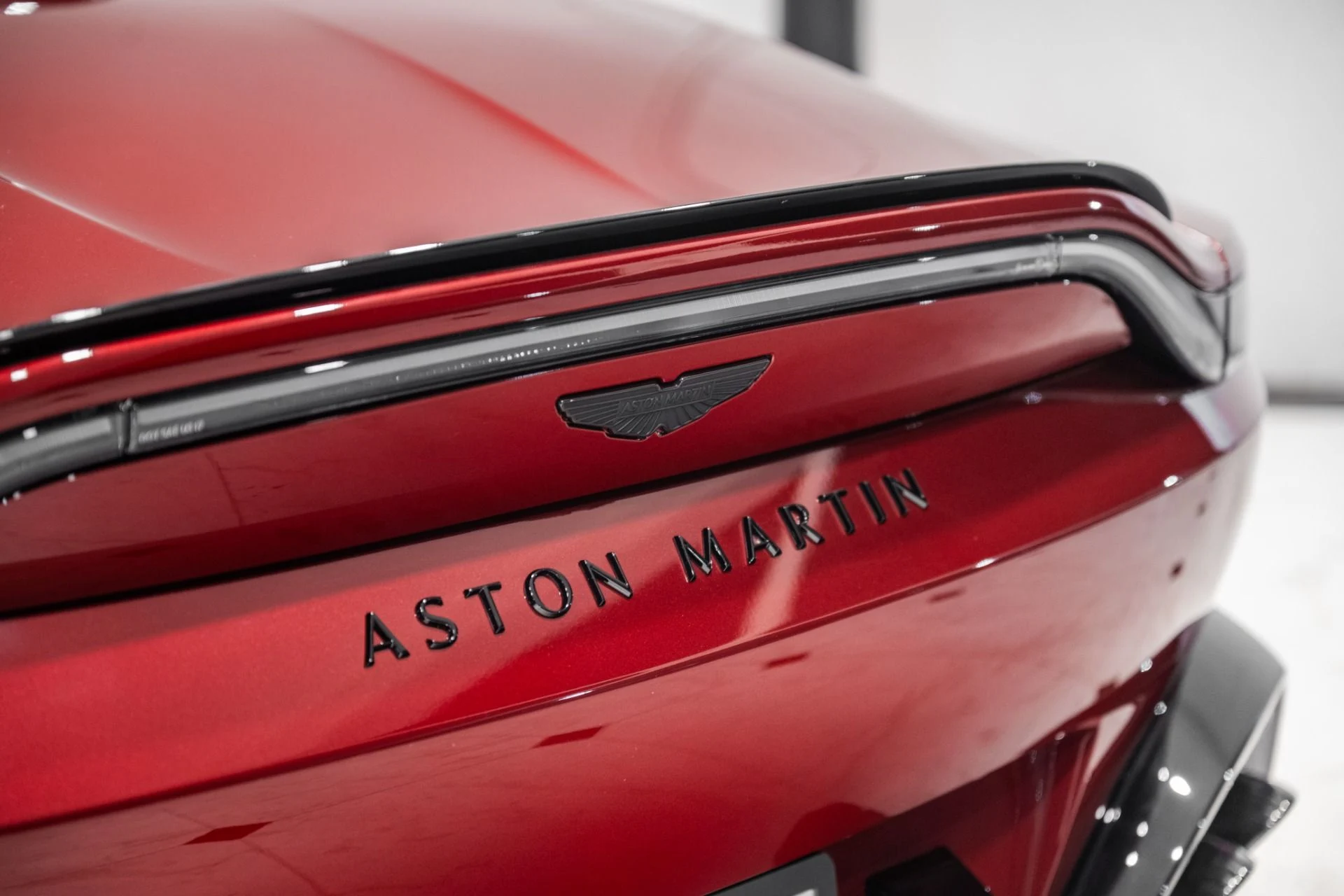 mph007_3352990211_New_2026_Aston_Martin_Vantage_S_Roadster_1784732743_98046d298b