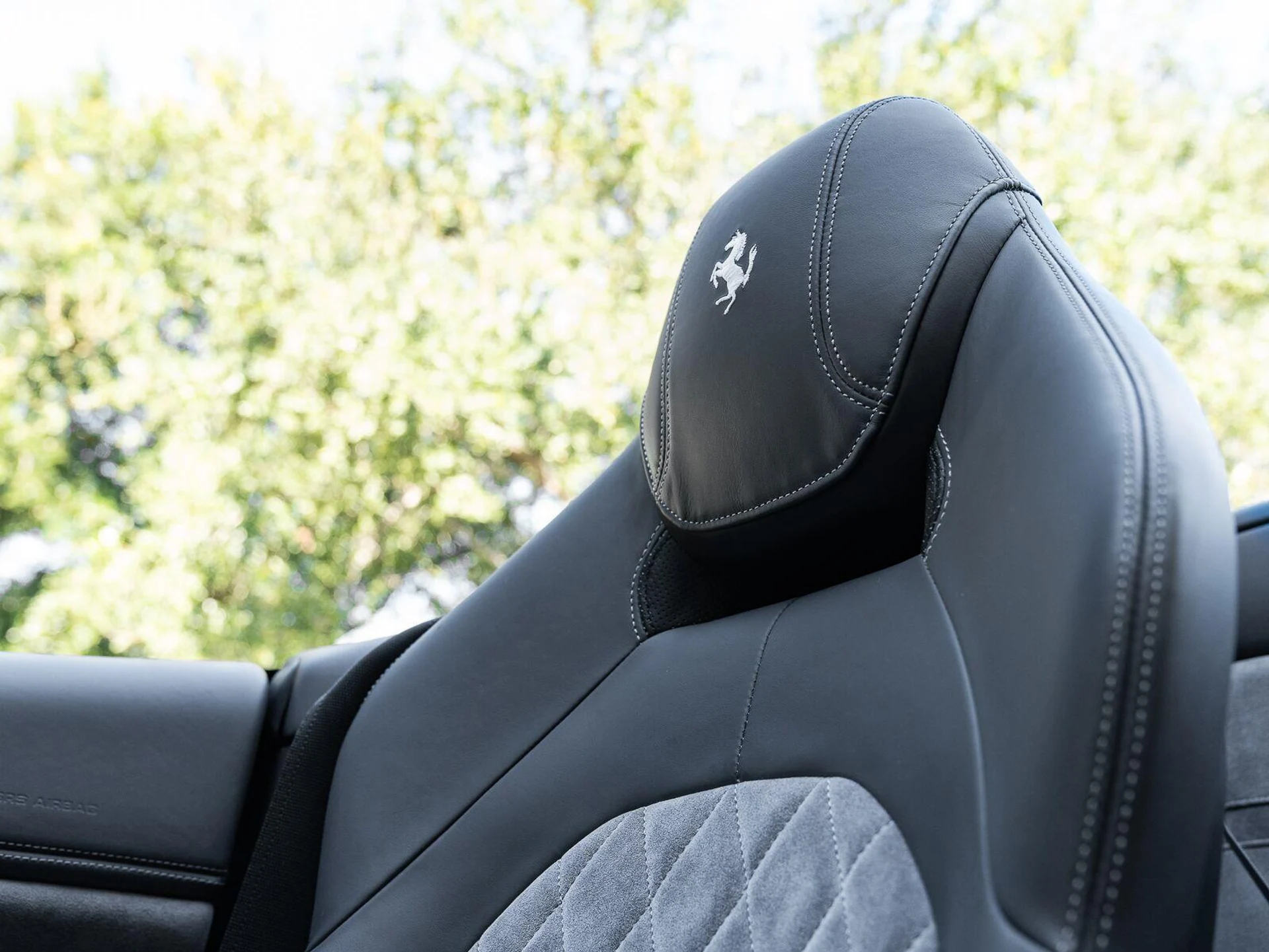 mph007_3354272094_Used_2015_Ferrari_California_T_1793034429_79b2704320
