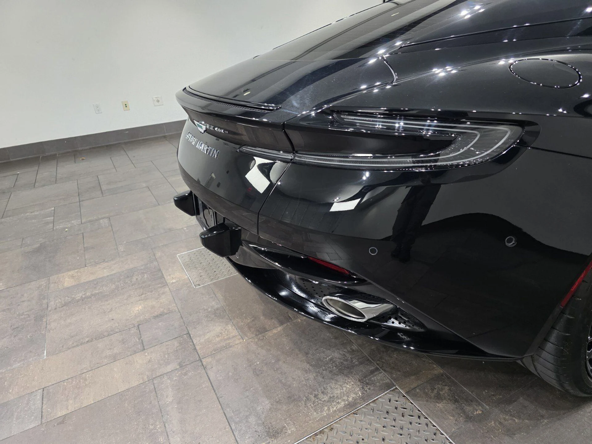 mph007_3364506264_54359a616a1a73771b17de15984f070a_713ec0dcbb