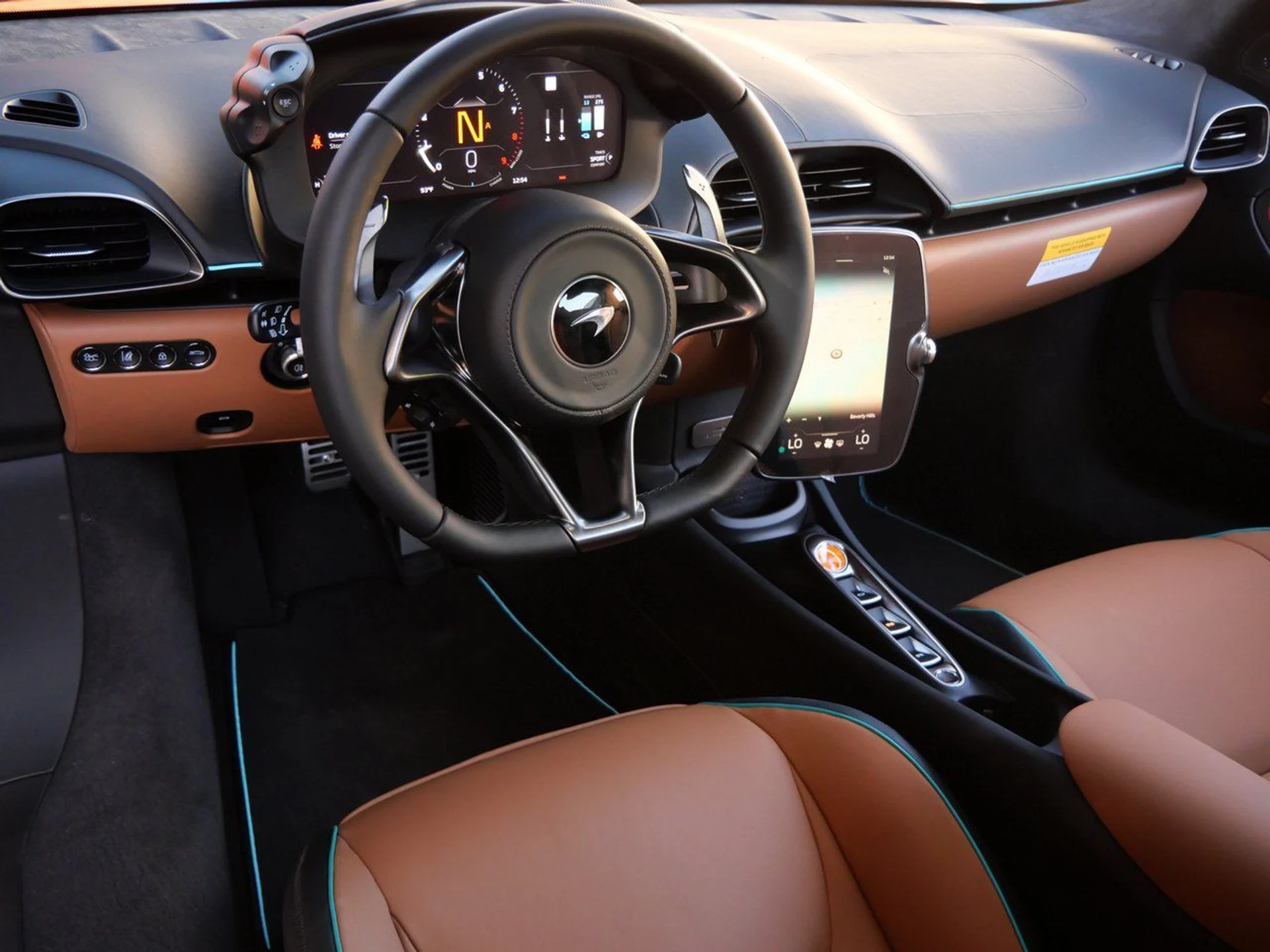 mph007_3364523553_0a9d0834f87d8103e0ec1e5b016d7b35x_bc1f7dc344