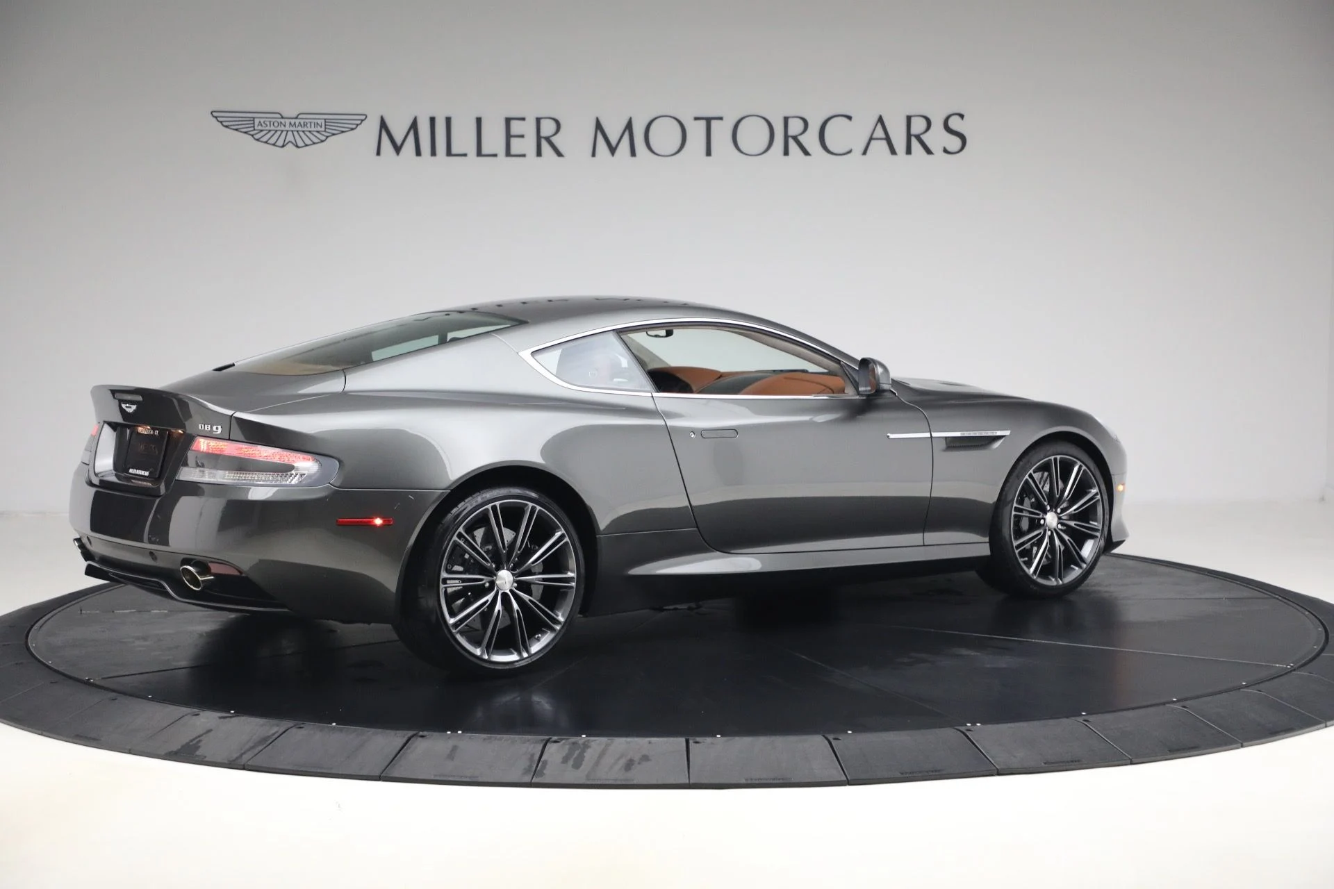 mph007_3364833658_Used_2014_Aston_Martin_DB_9_1789160229_ebb358f352