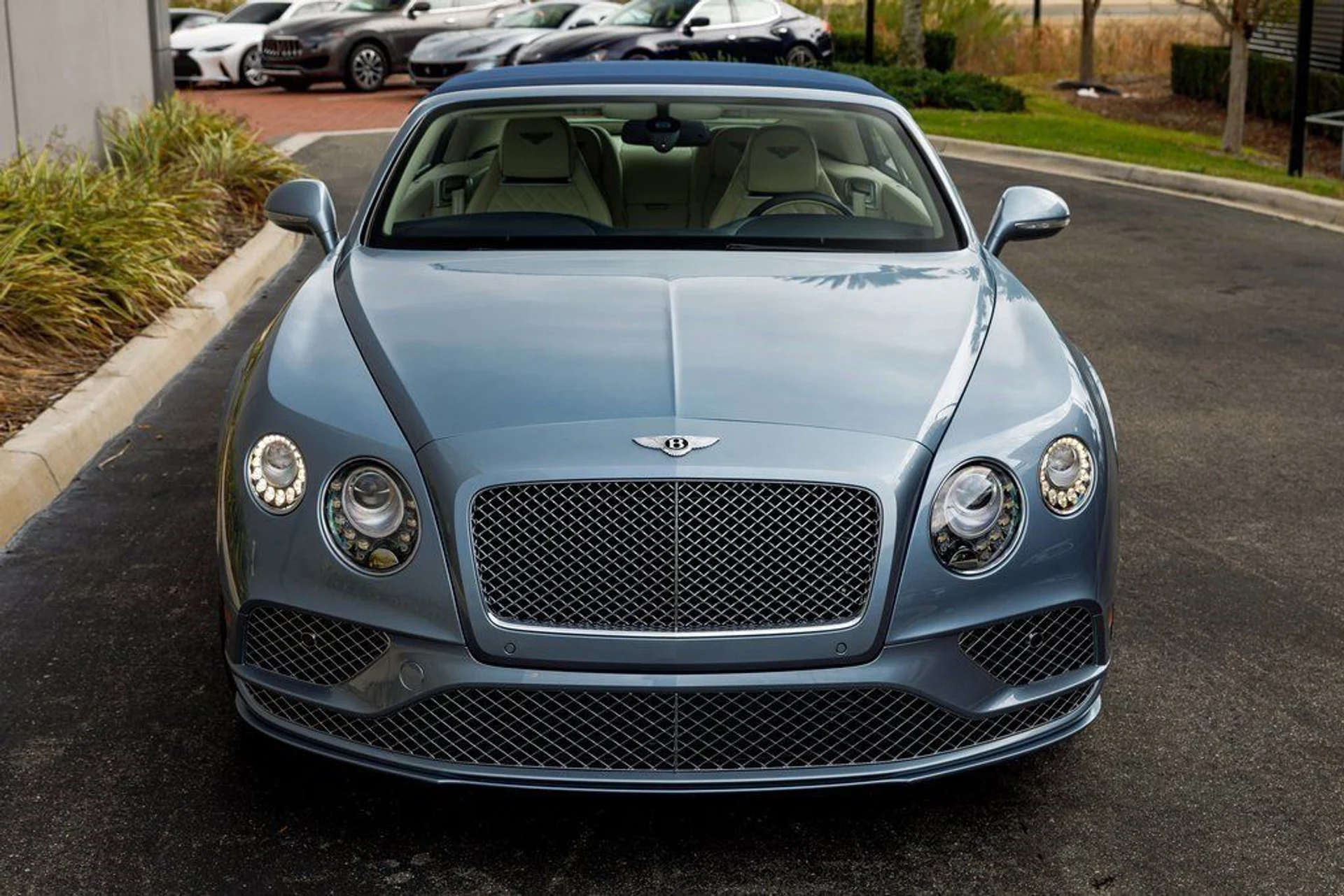 mph007_3365726173_c2277a654f925666d7060cd7f92660bf_30c8a422b4