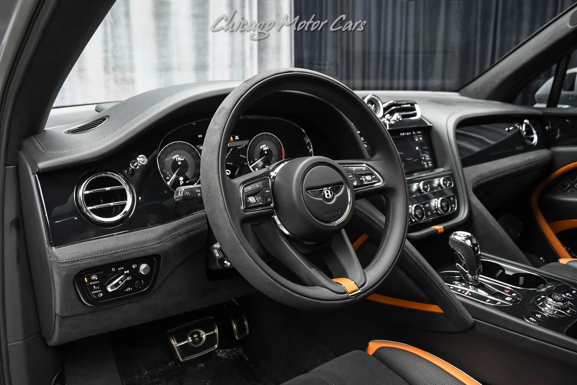 mph007_3366168372_12606_p8_l_f808b759c0