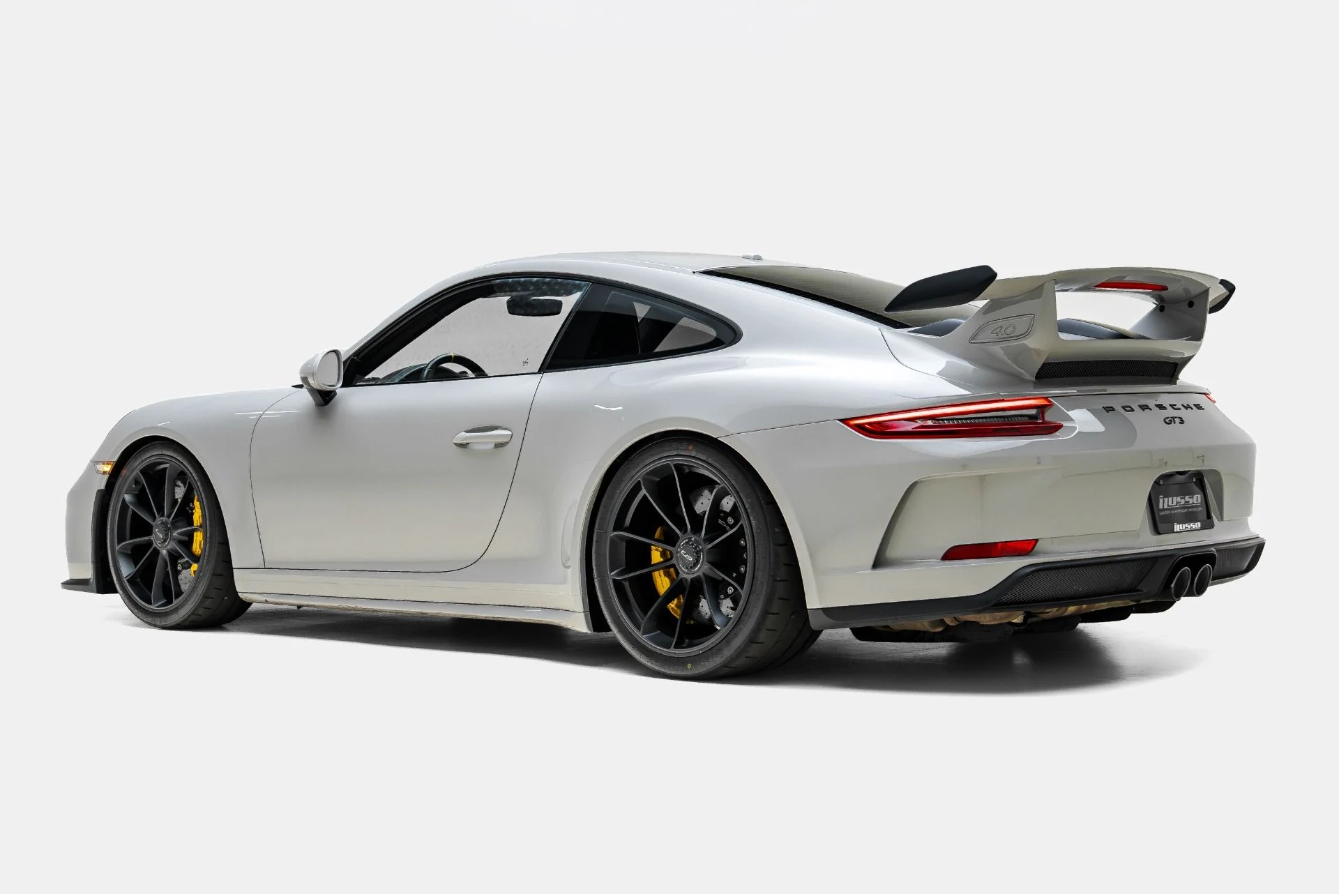 mph007_3367584431_Used_2018_Porsche_911_GT_3_1786143680_16cd8fdd30
