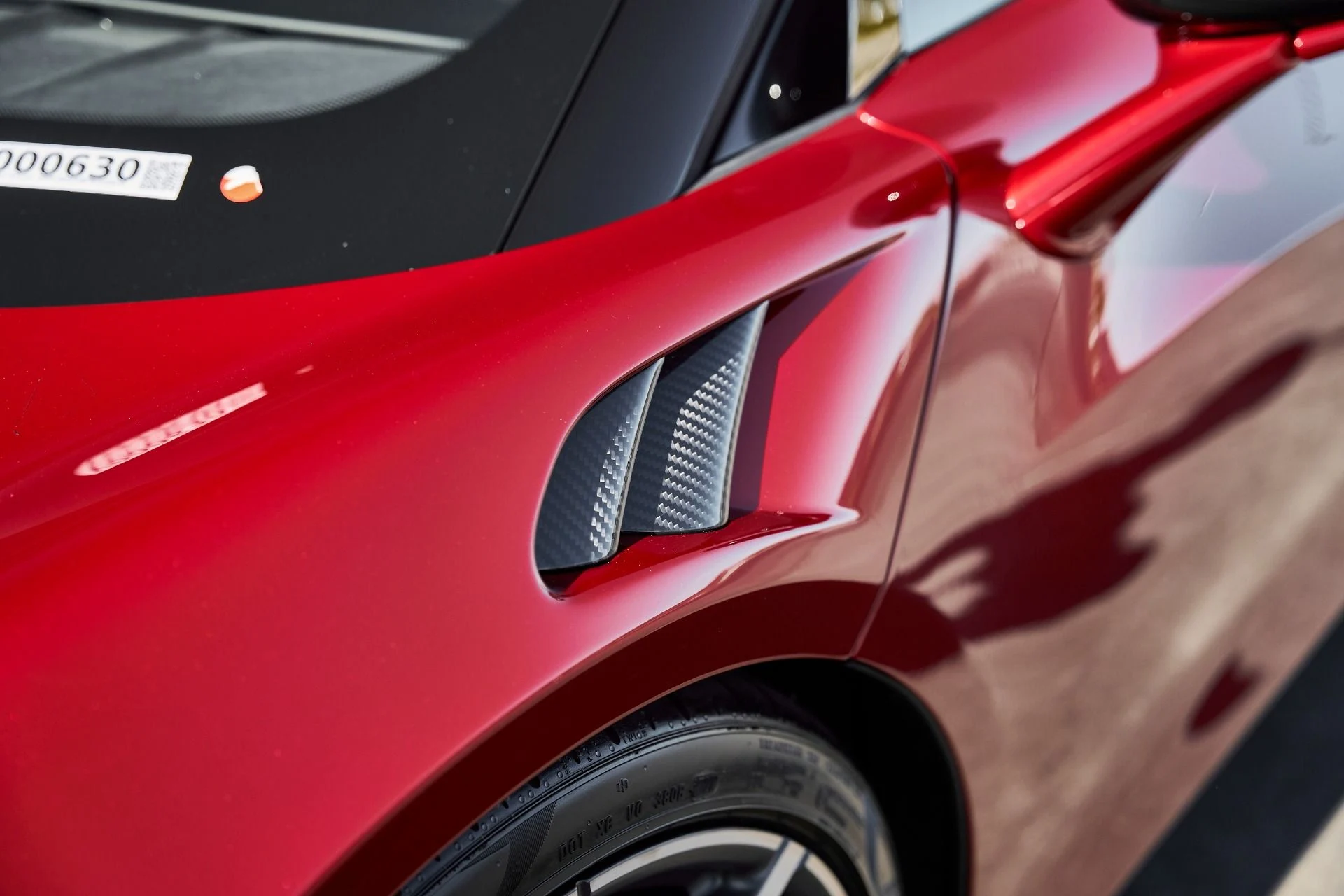 mph007_3371972526_Used_2023_Mc_Laren_Artura_1770256406_58049fb1f3