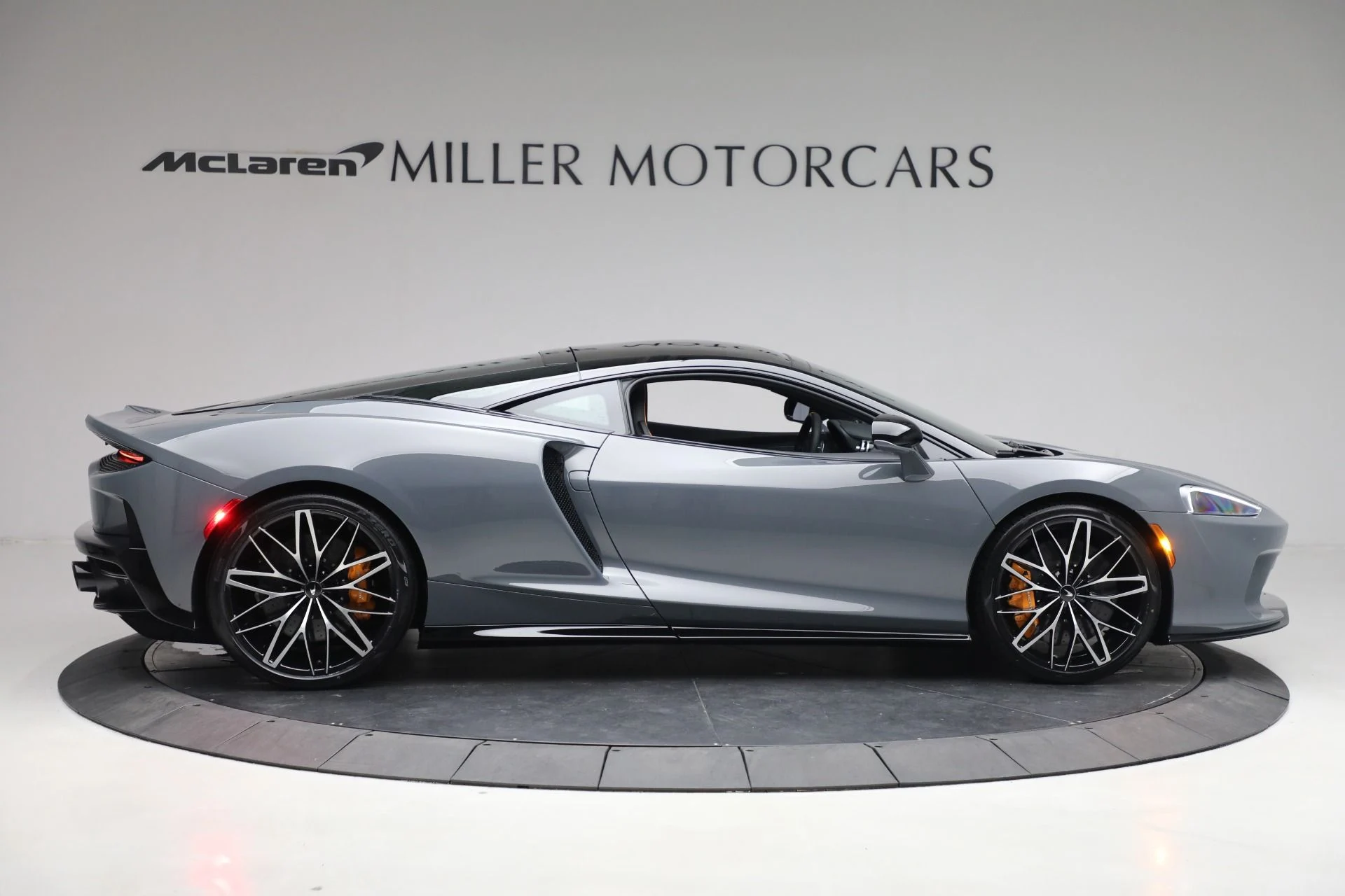 mph007_3372846914_Used_2023_Mc_Laren_GT_Luxe_30e8de6934