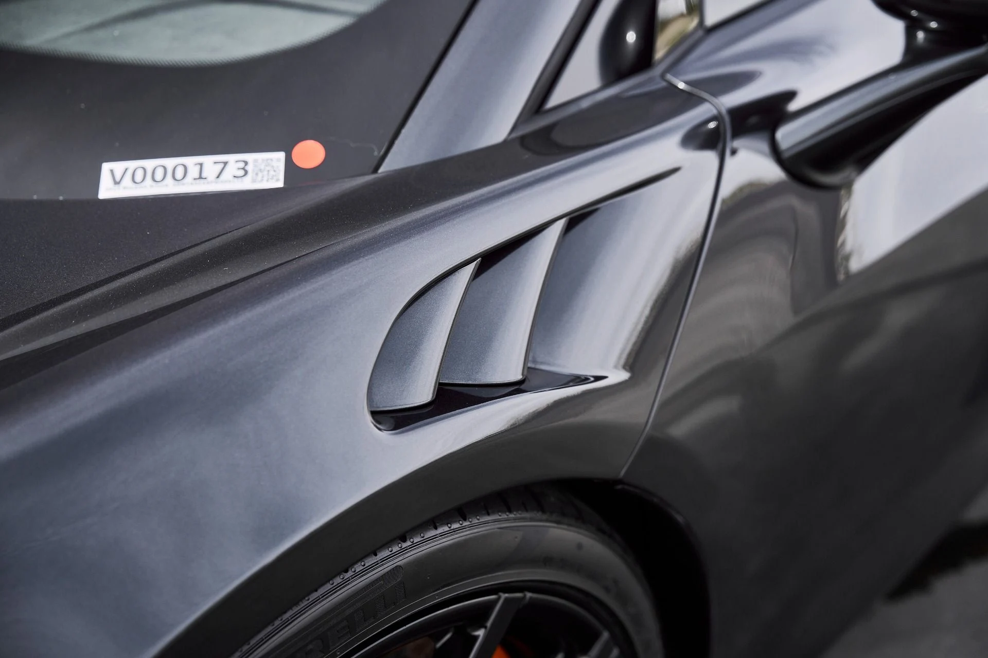 mph007_3376838661_Used_2023_Mc_Laren_Artura_1770833696_17bd73dc96