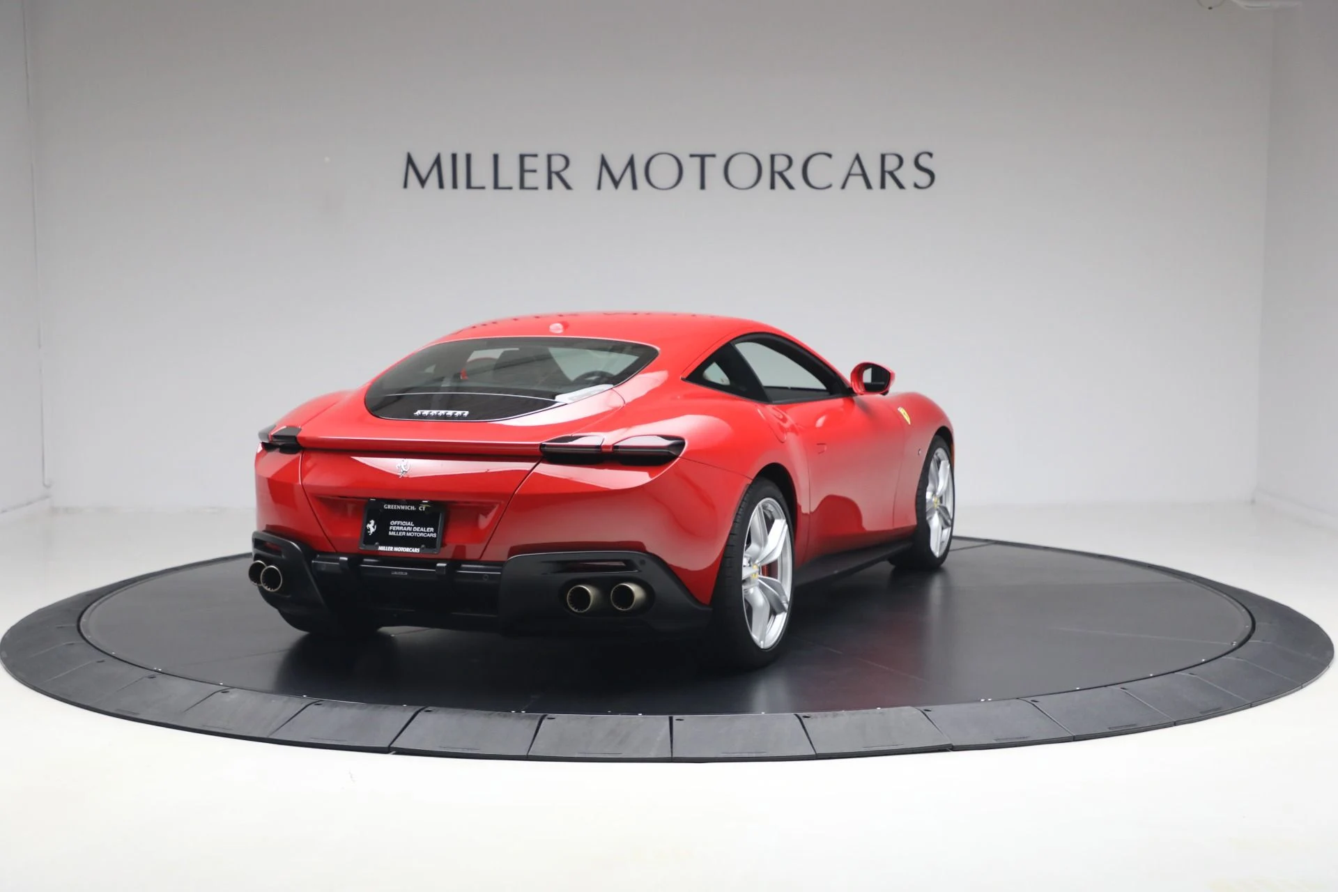 mph007_3377645375_Used_2022_Ferrari_Roma_1780607990_fc68d4dbf7