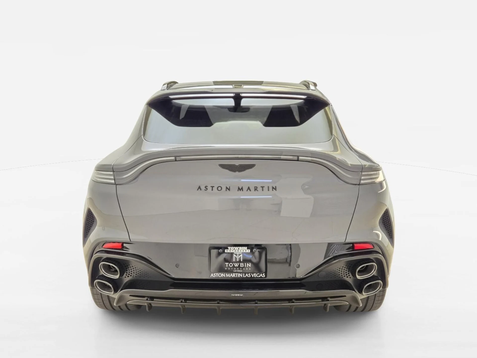 mph007_3394633065_New_2026_Aston_Martin_DBX_S_1782364674_b596bfaf5f